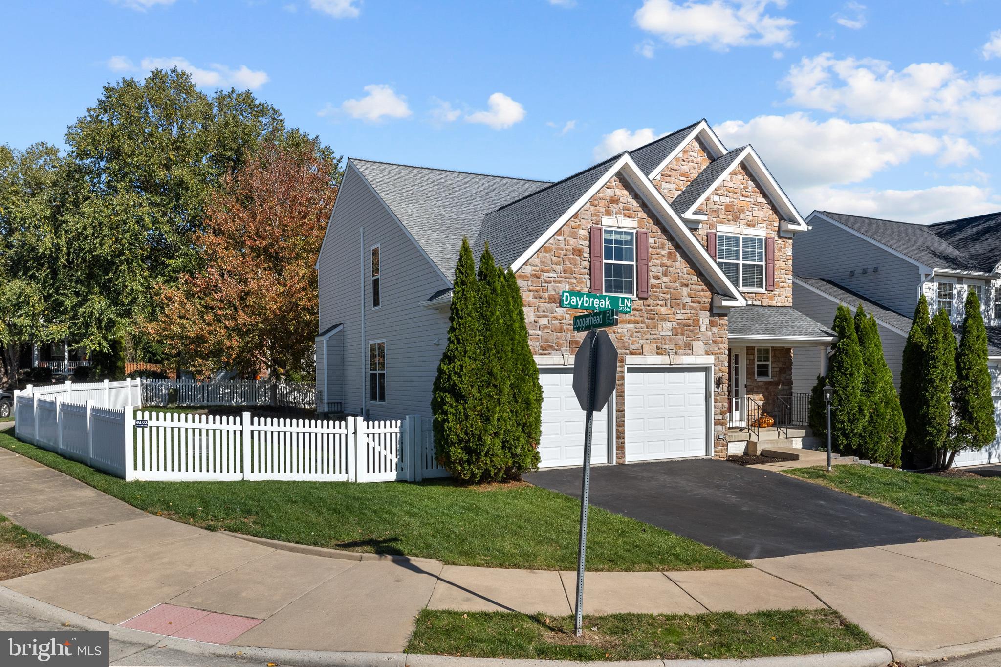 5336 DAYBREAK LANE