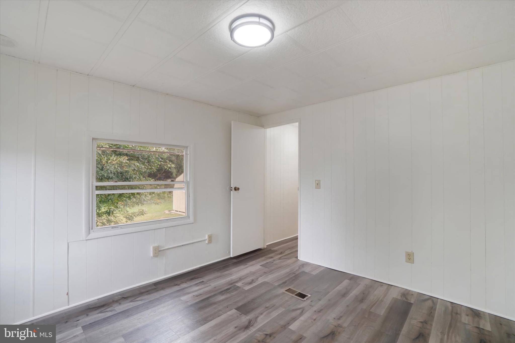 STARVIEW COUNTRYSIDE - Residential