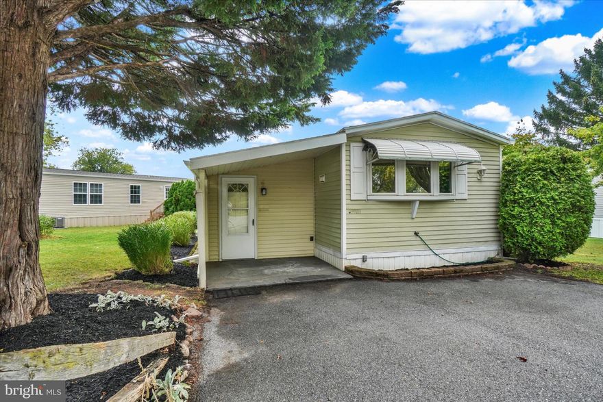 Discover the charm of this beautifully renovated mobile home nestled in the welcoming Starview Countryside community. This single-wide gem features two cozy bedrooms and a well-appointed full bathroom, perfect for comfortable living. The modern luxury vinyl plank flooring adds a touch of elegance throughout the 924 sq ft space. Enjoy the convenience of in-unit laundry and off-street parking with an asphalt driveway, making daily life a breeze. The community offers a friendly atmosphere, with nearby parks for outdoor activities and relaxation. Local schools are just a short distance away, providing excellent educational opportunities. Starview Countryside is not just a place to live; it's a vibrant neighborhood where neighbors become friends. Embrace the warmth of community living while enjoying the benefits of nearby public services. This home is a perfect blend of comfort, convenience, and community spirit-your new beginning awaits!