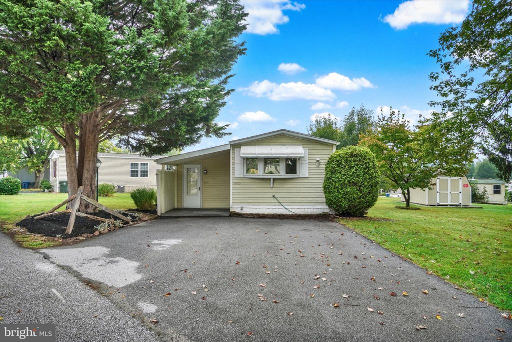 Photo of 209 Holly Drive, MOUNT WOLF, PA 17347 (MLS # PAYK2090728)