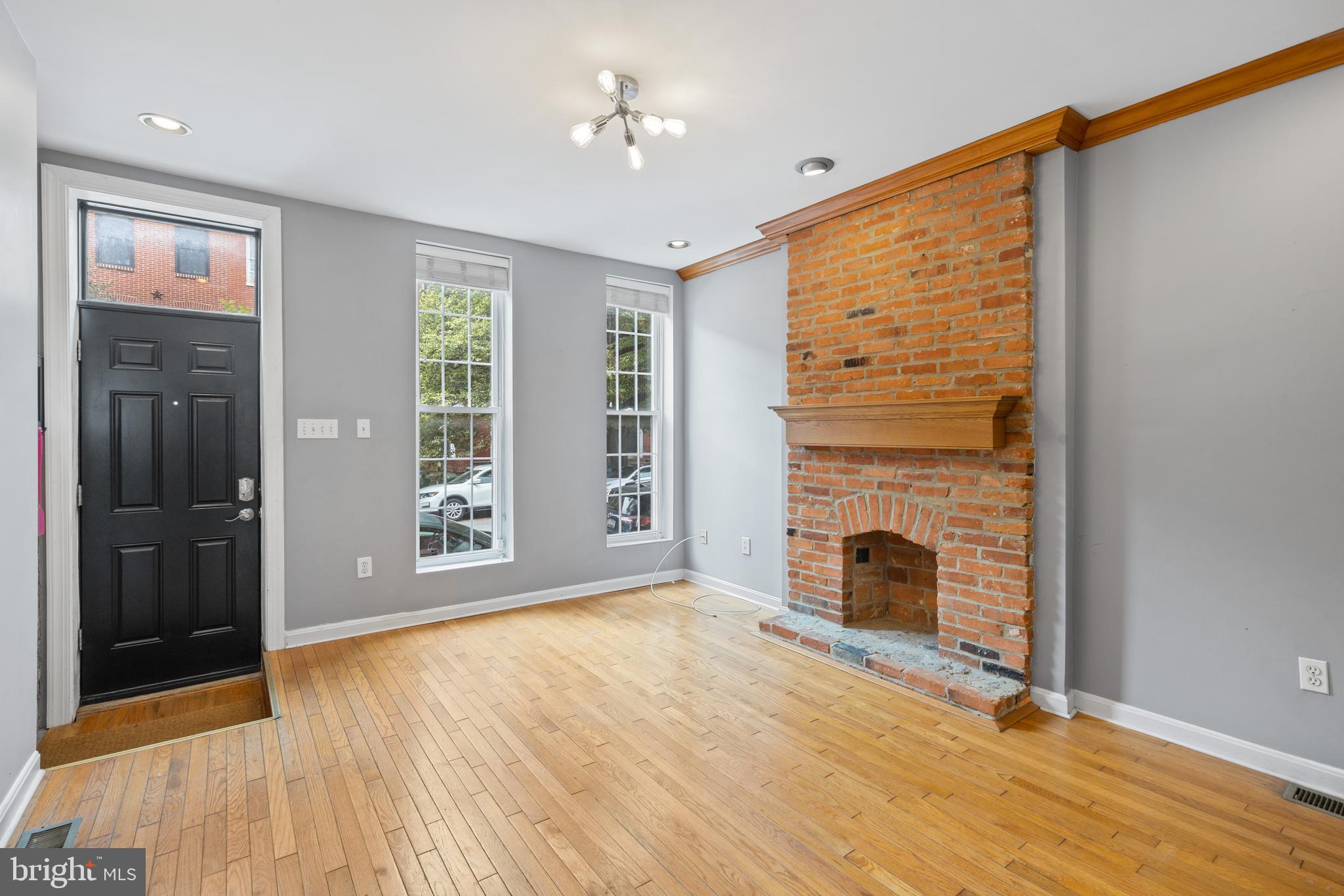 FEDERAL HILL HISTORIC DISTRICT - Residential Lease