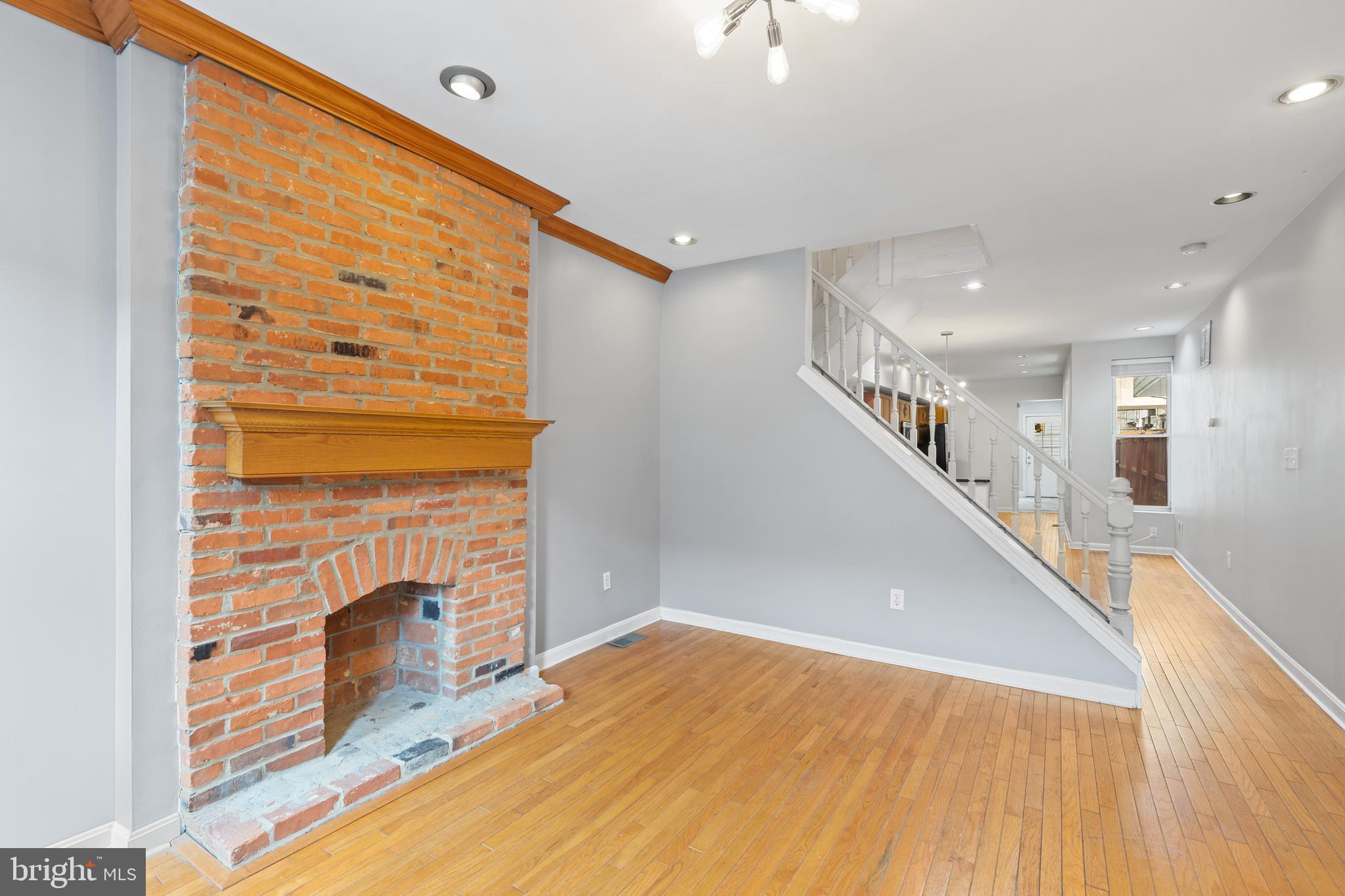 FEDERAL HILL HISTORIC DISTRICT - Residential Lease