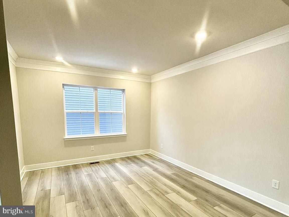 PLANTATION LAKES - Residential