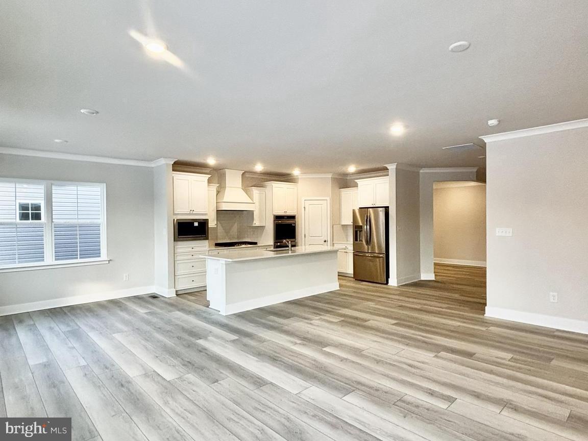 PLANTATION LAKES - Residential