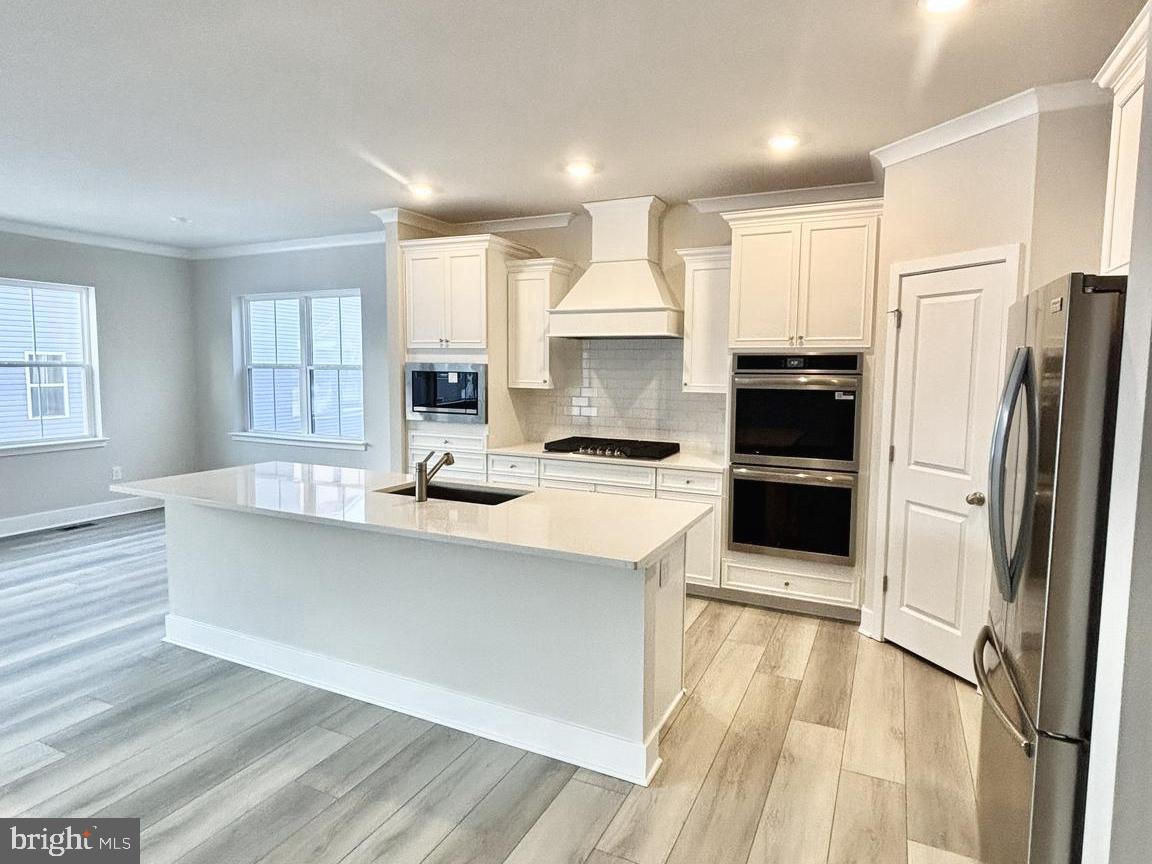 PLANTATION LAKES - Residential