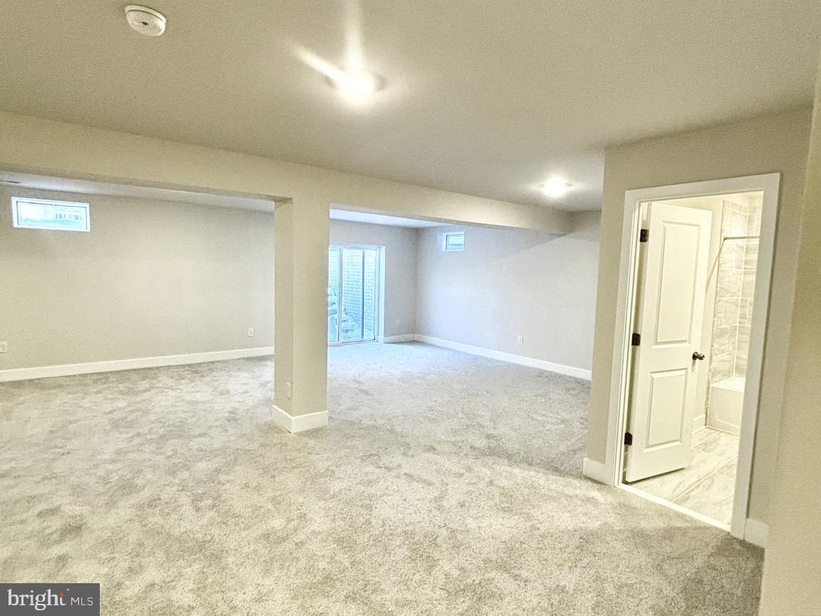 PLANTATION LAKES - Residential