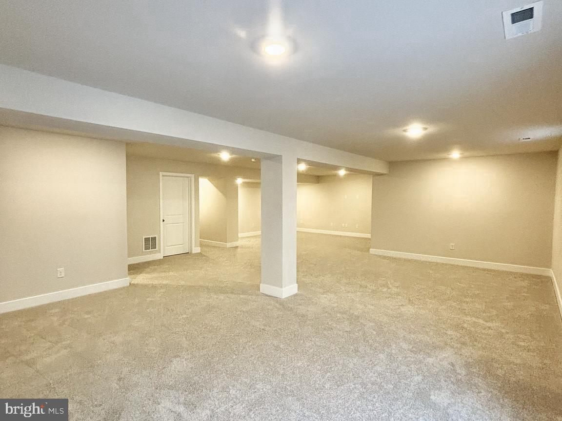 PLANTATION LAKES - Residential