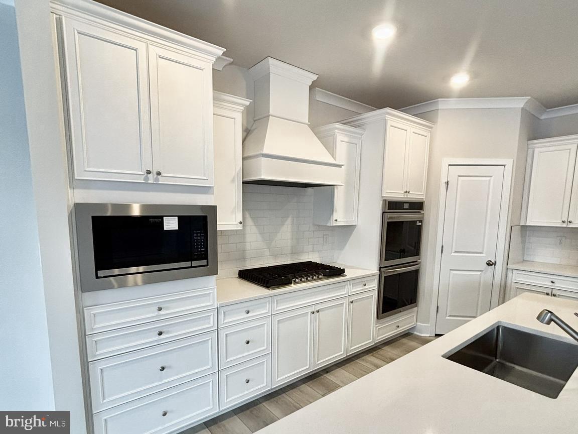 PLANTATION LAKES - Residential