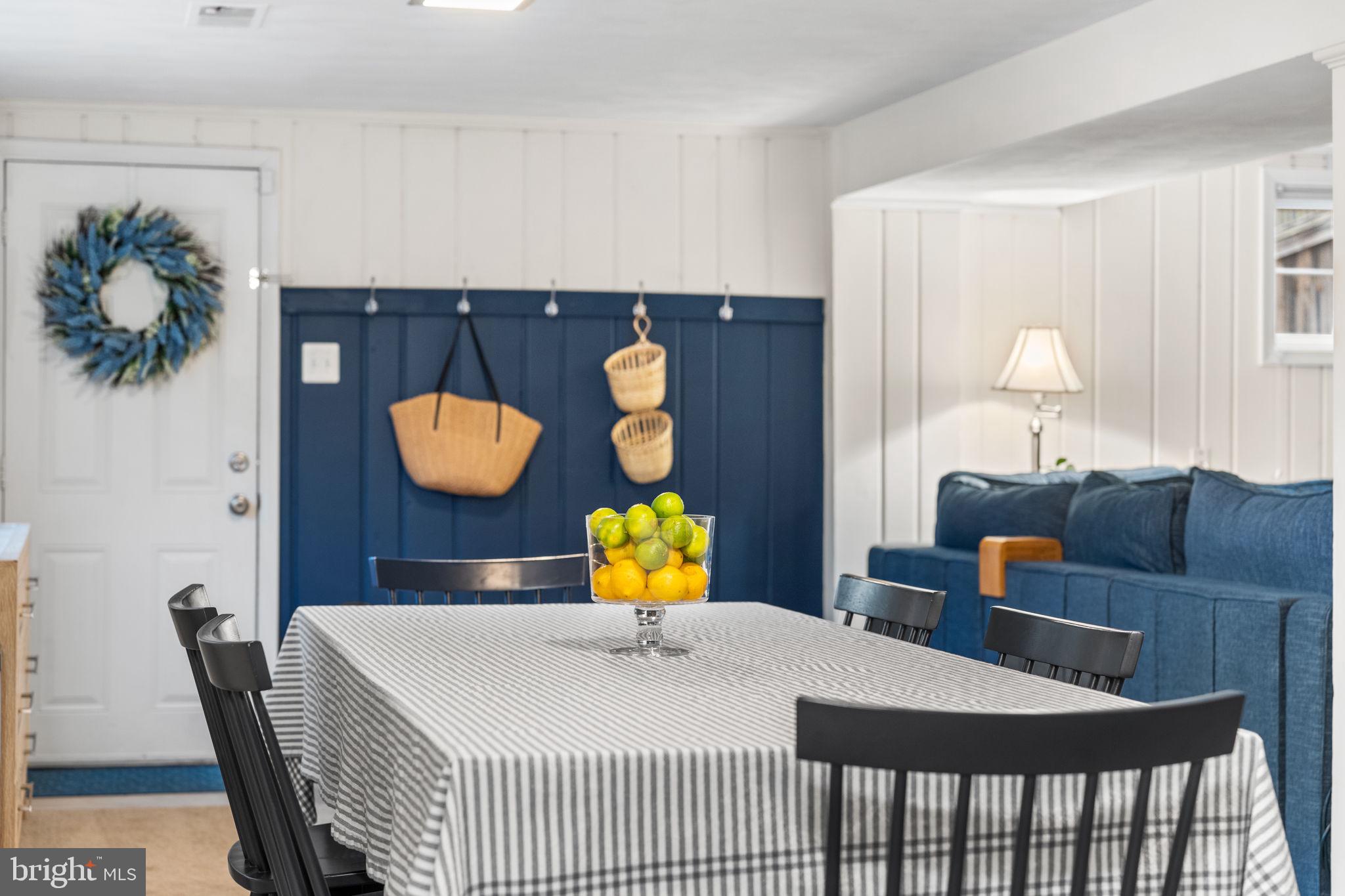 RAVENWOOD PARK - Residential