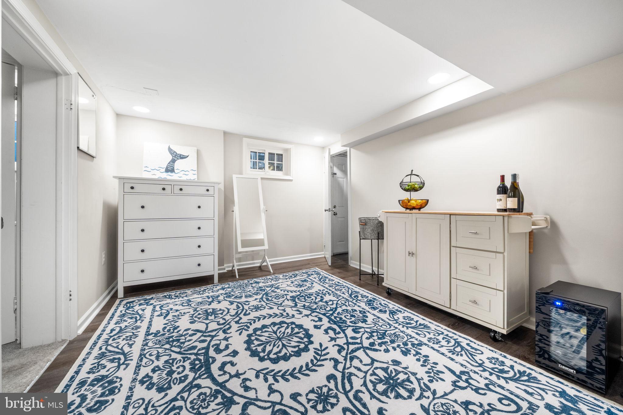 RAVENWOOD PARK - Residential