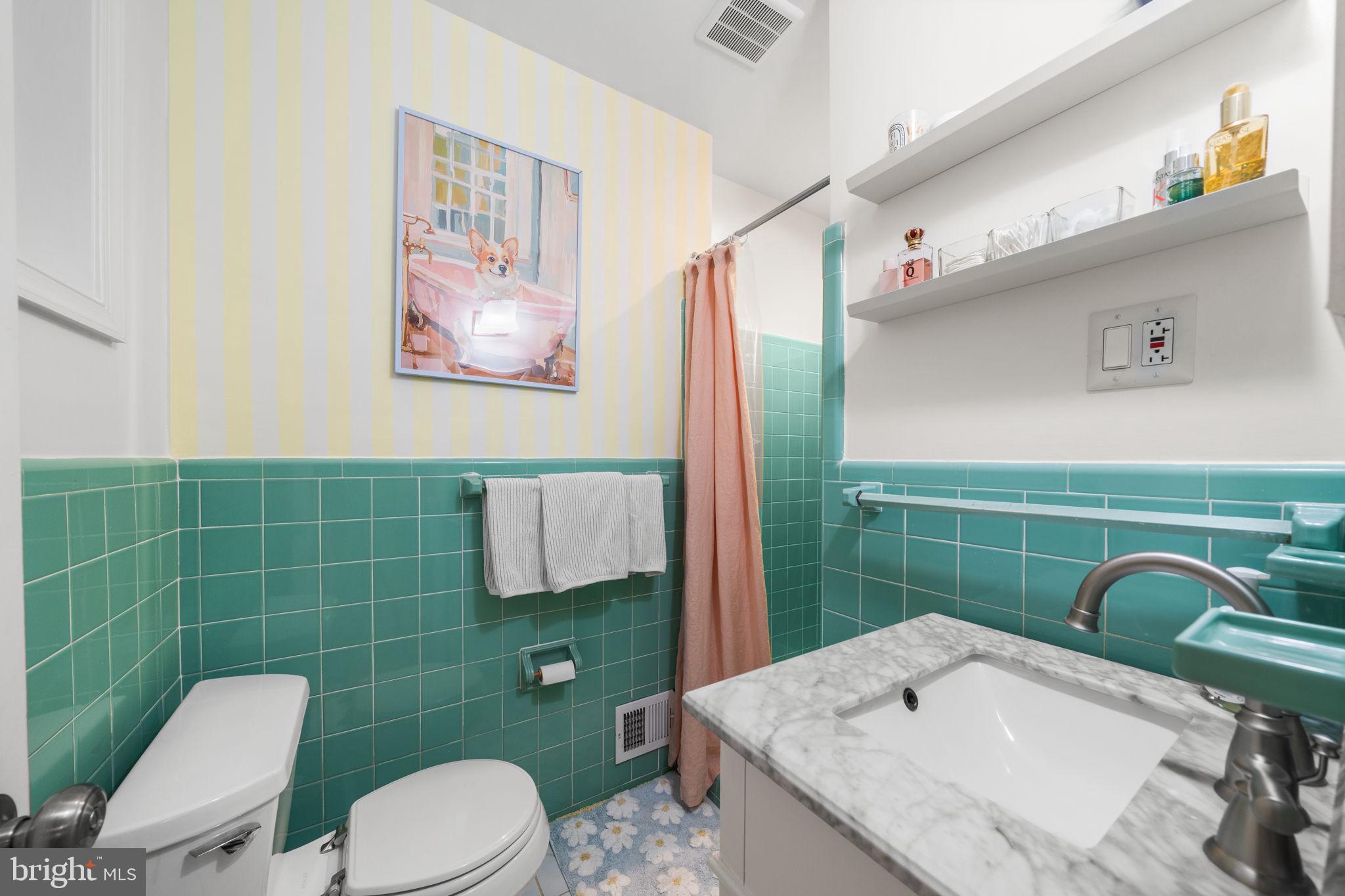 RAVENWOOD PARK - Residential