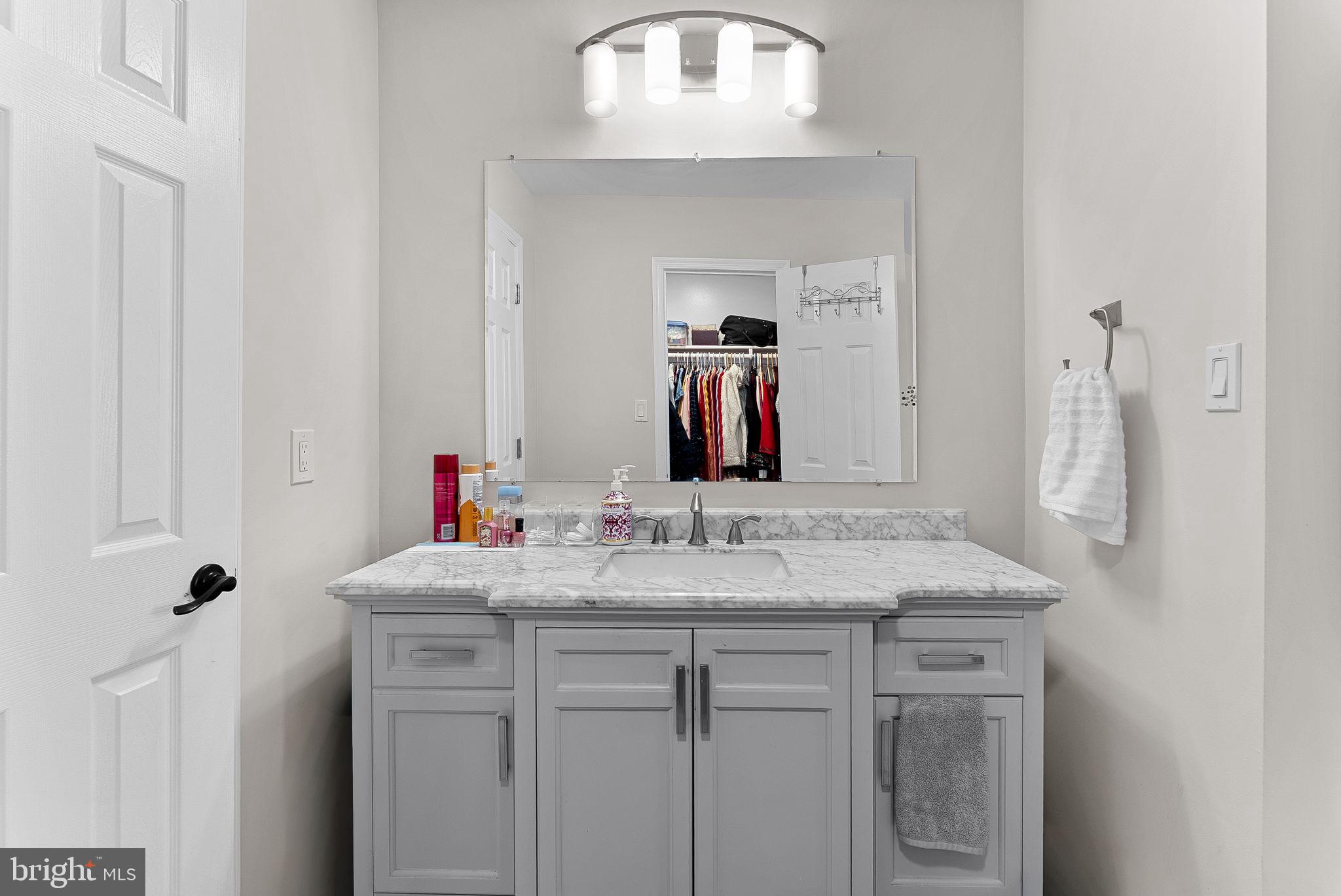 FOREST VIEW - Residential