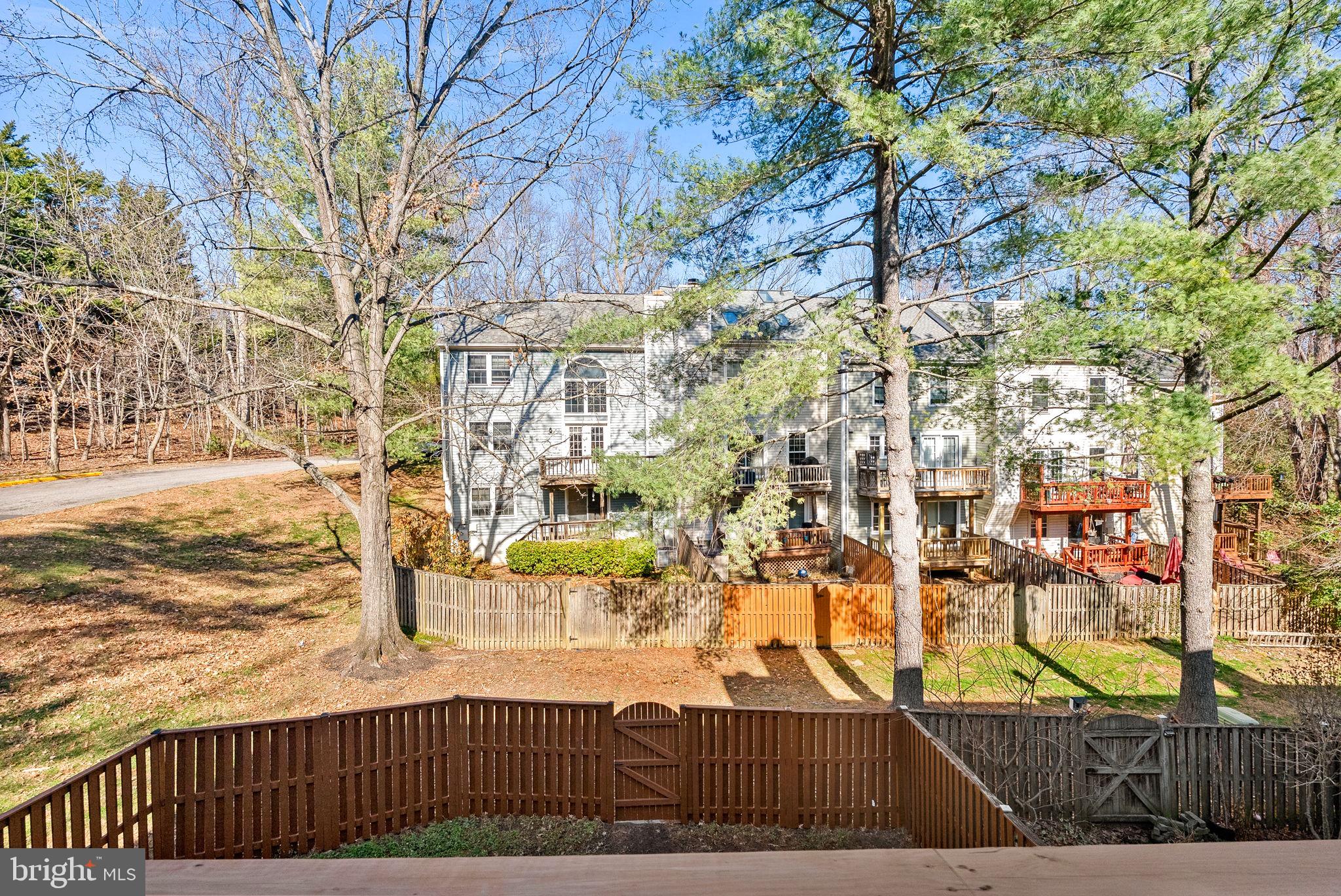 FOREST VIEW - Residential