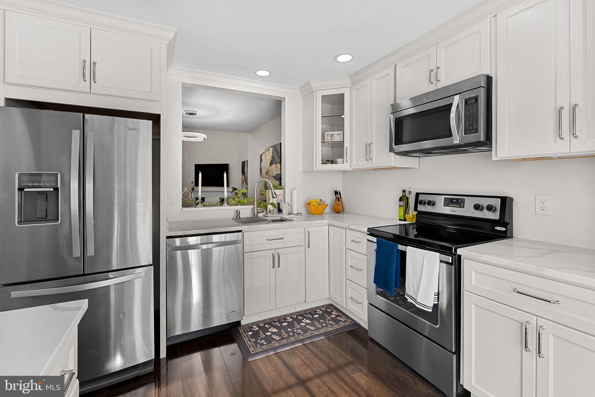 FOREST VIEW - Residential