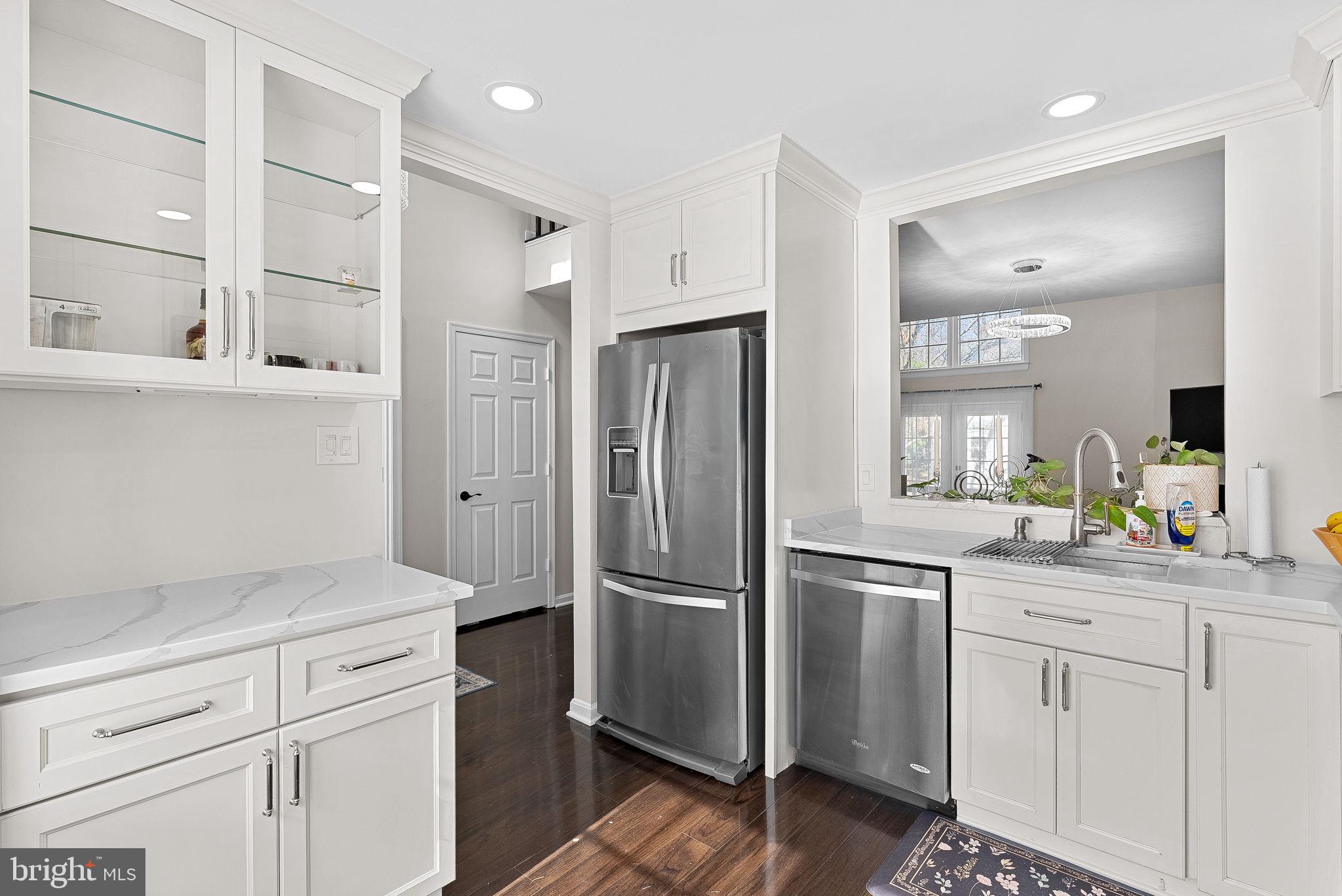 FOREST VIEW - Residential