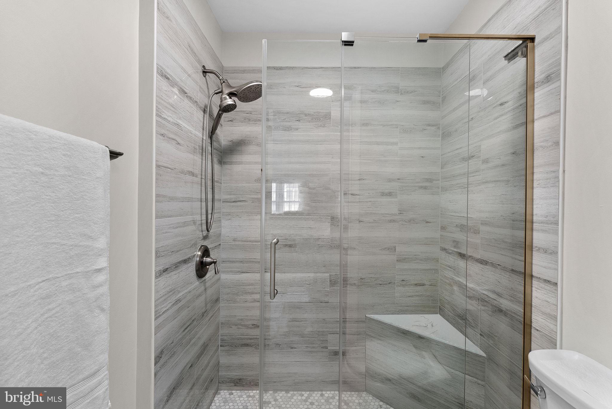 FOREST VIEW - Residential