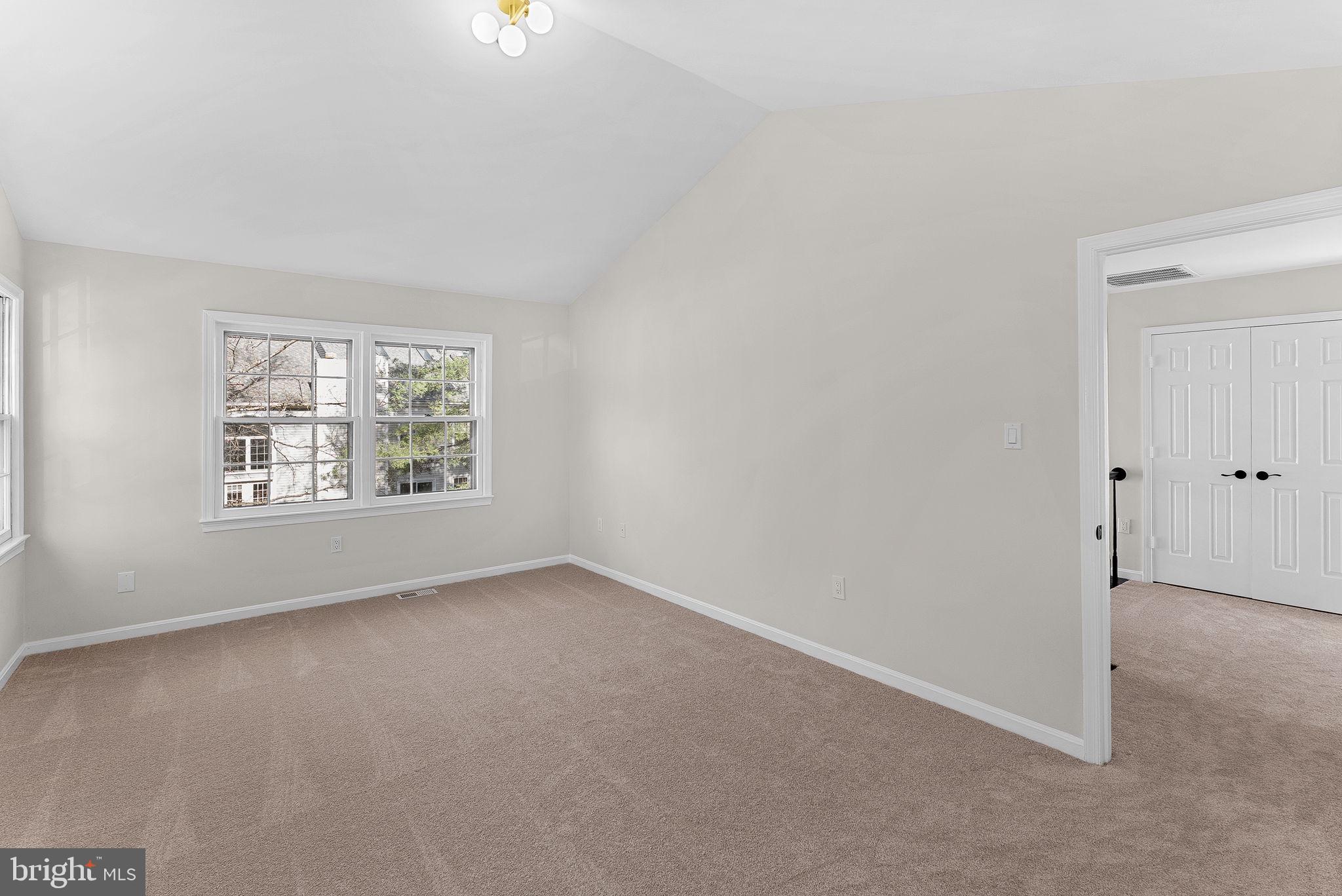 FOREST VIEW - Residential