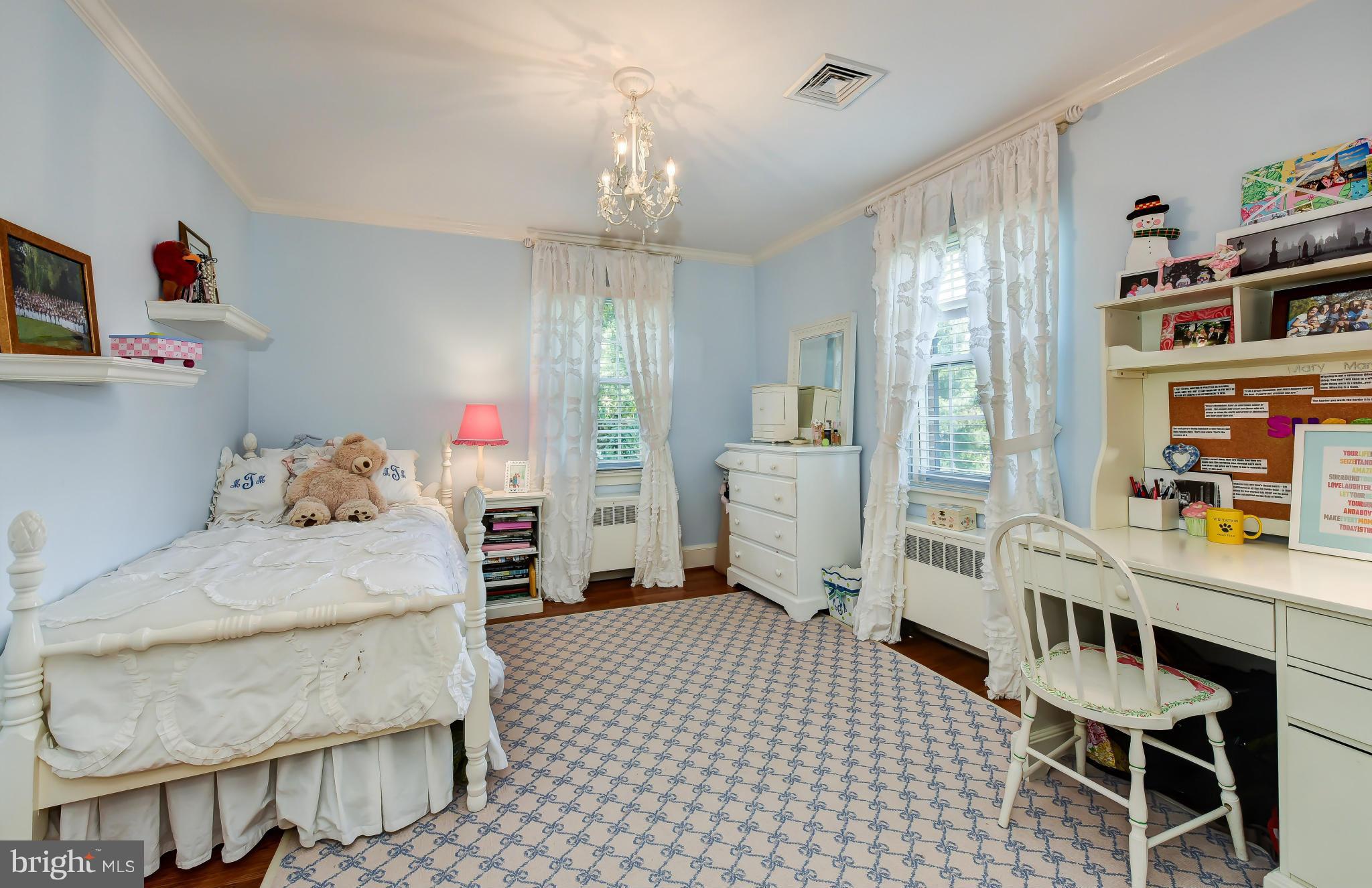 BRADDOCK HEIGHTS - Residential