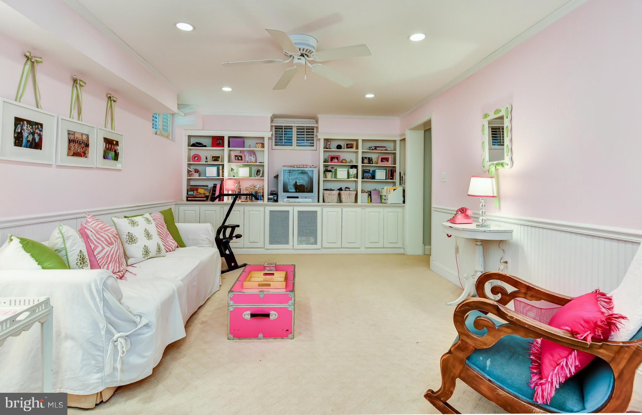 BRADDOCK HEIGHTS - Residential