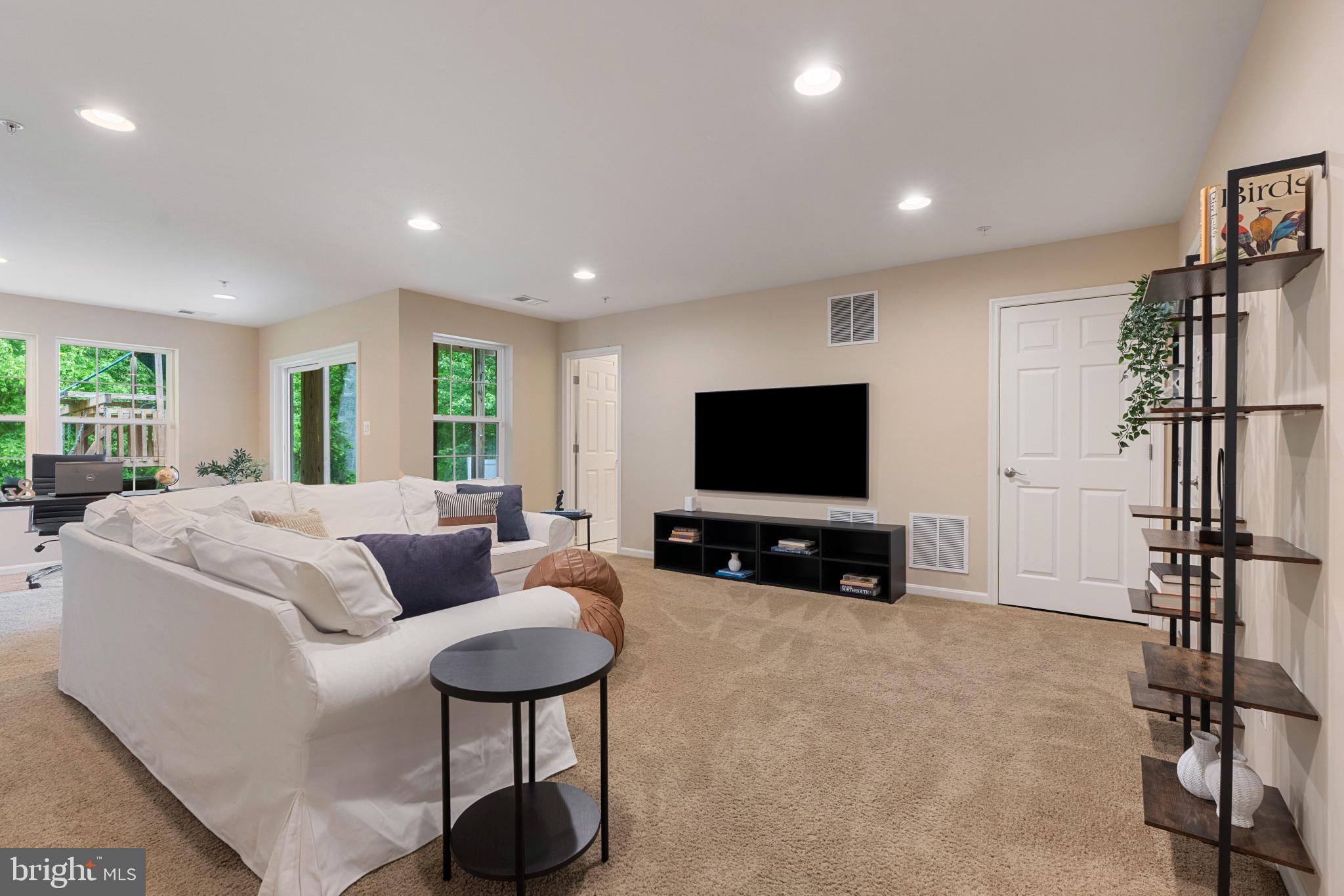 232 MOHEGAN DRIVE