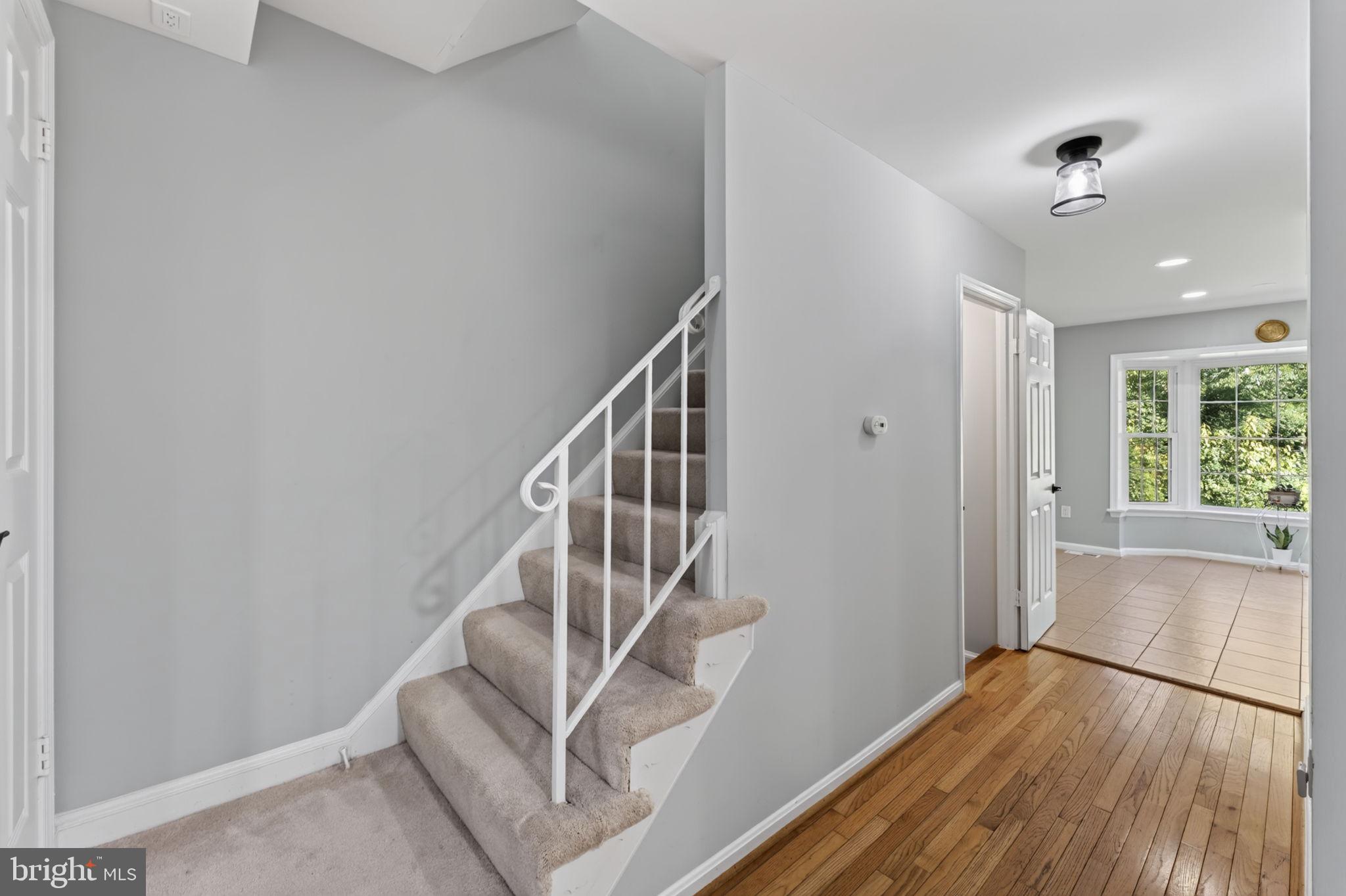9040 ROSEWALL COURT