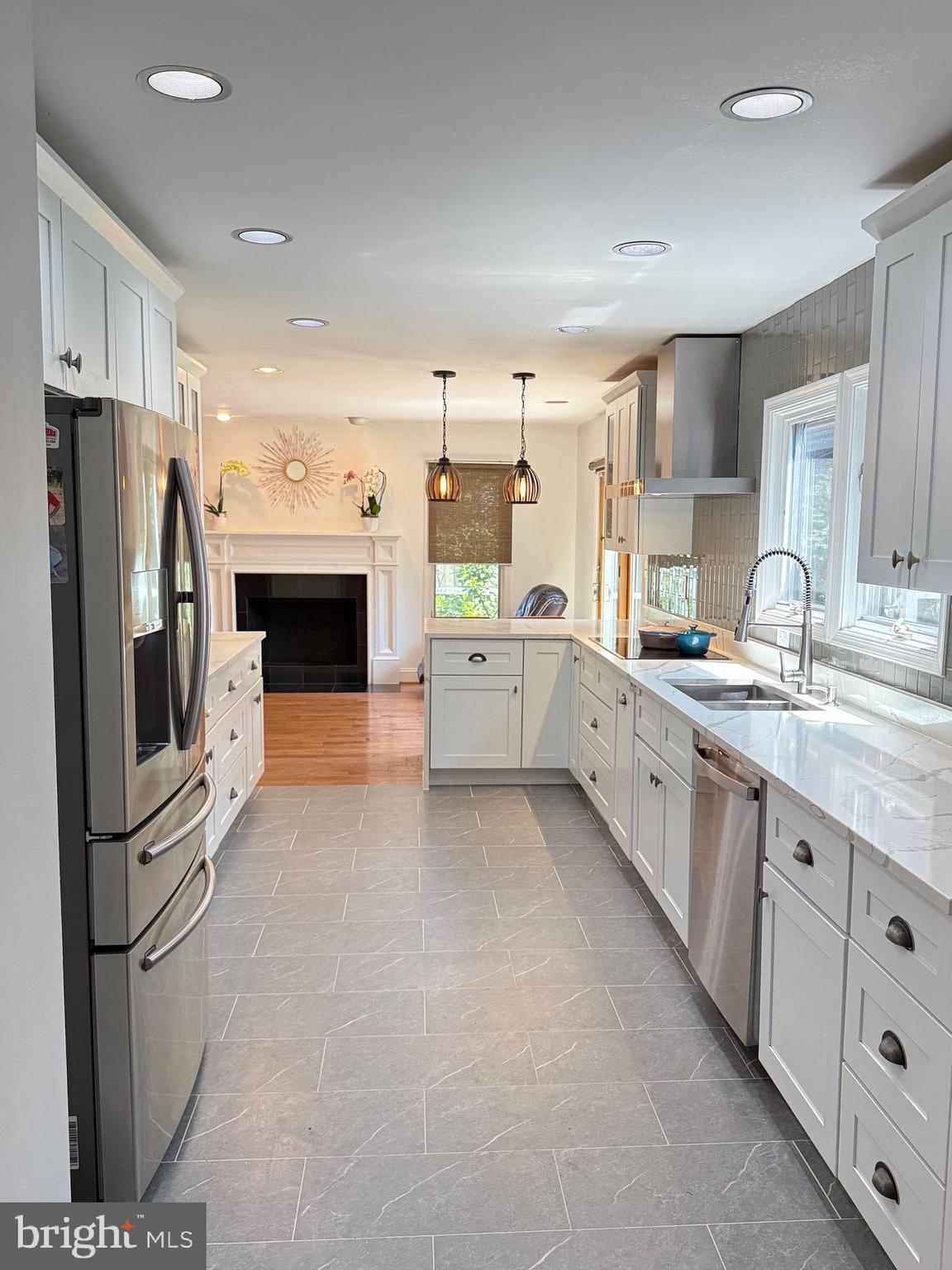9524 WOODINGTON DRIVE