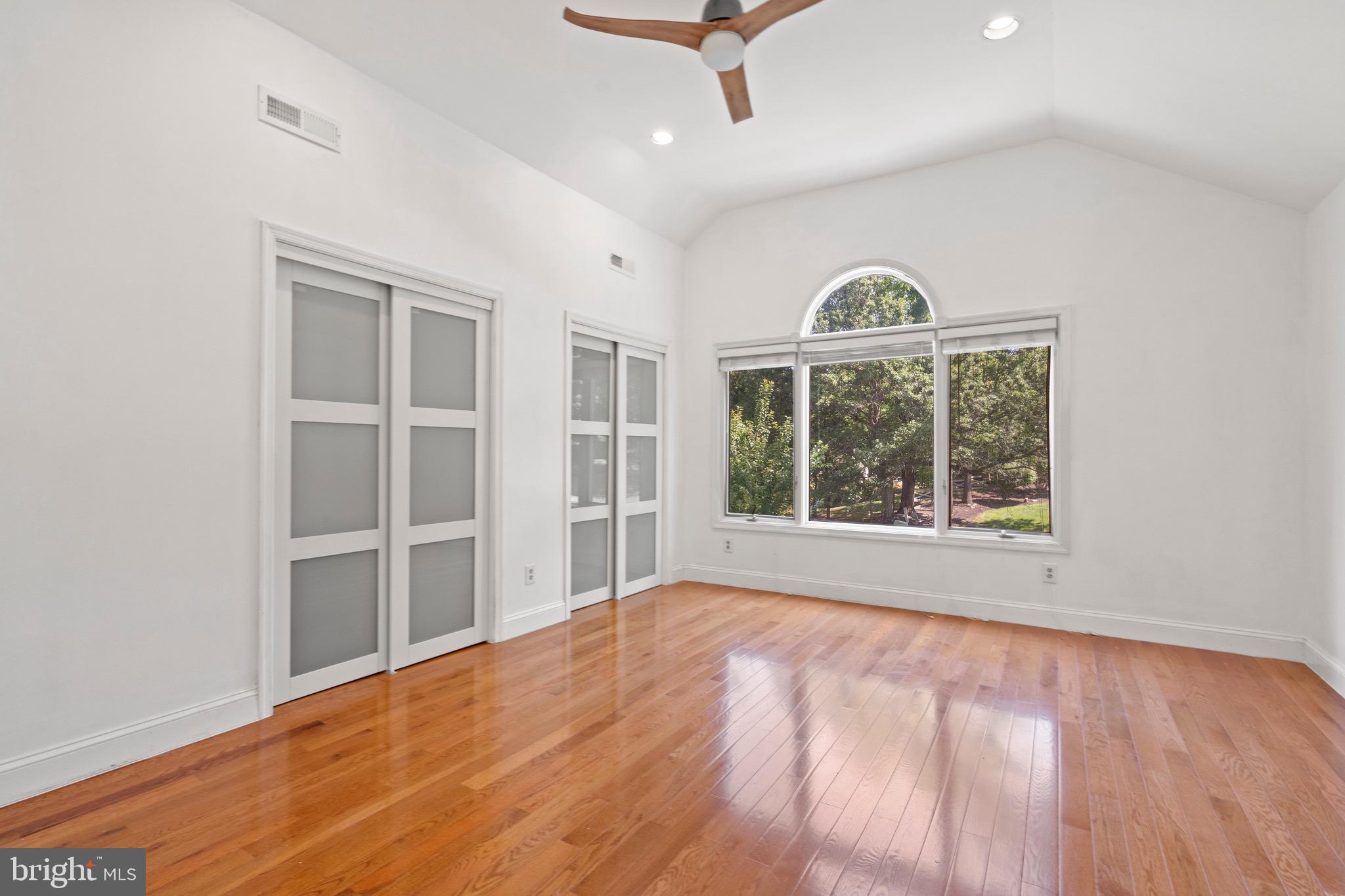 BEDFORDSHIRE - Residential