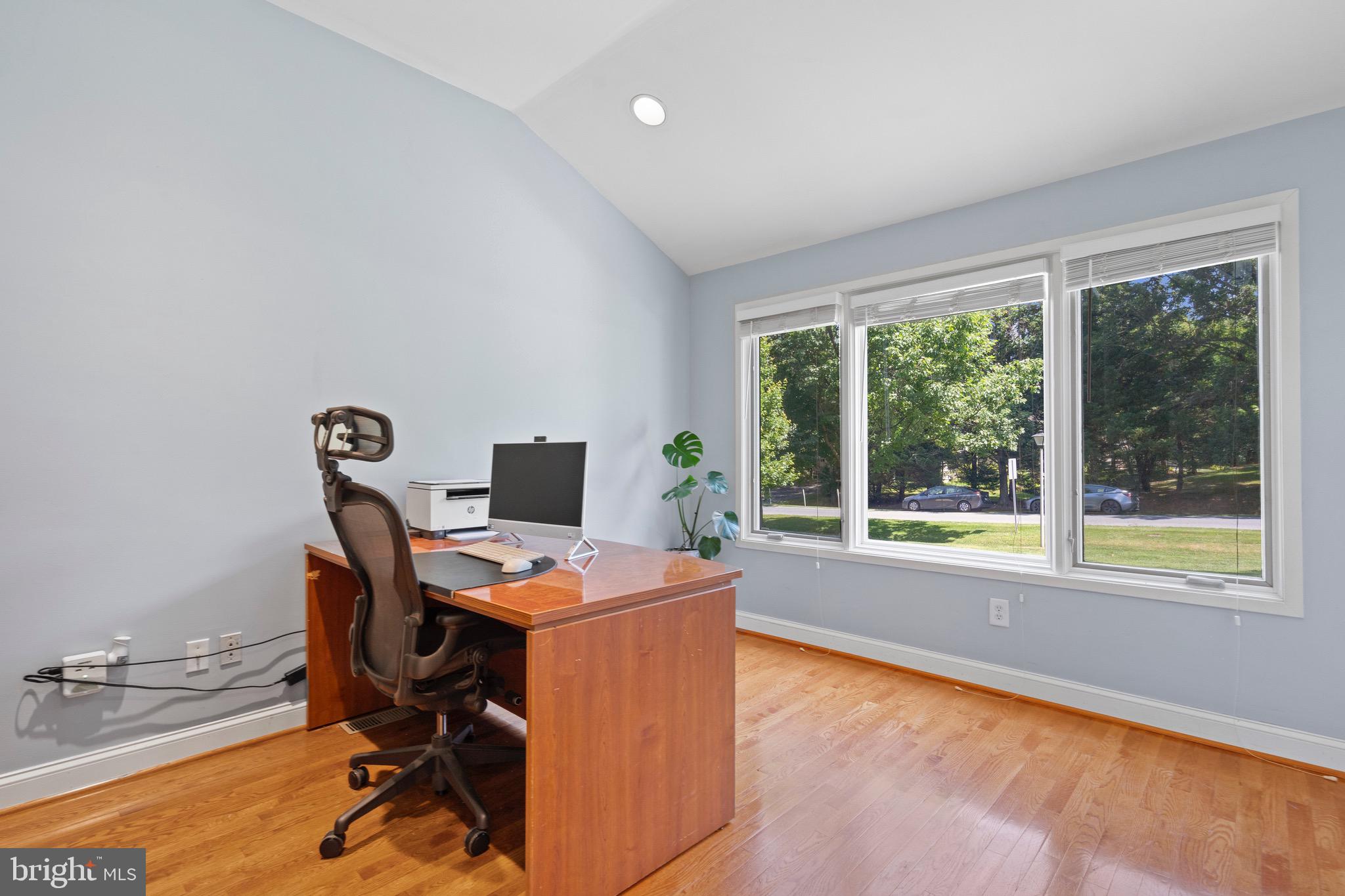 BEDFORDSHIRE - Residential