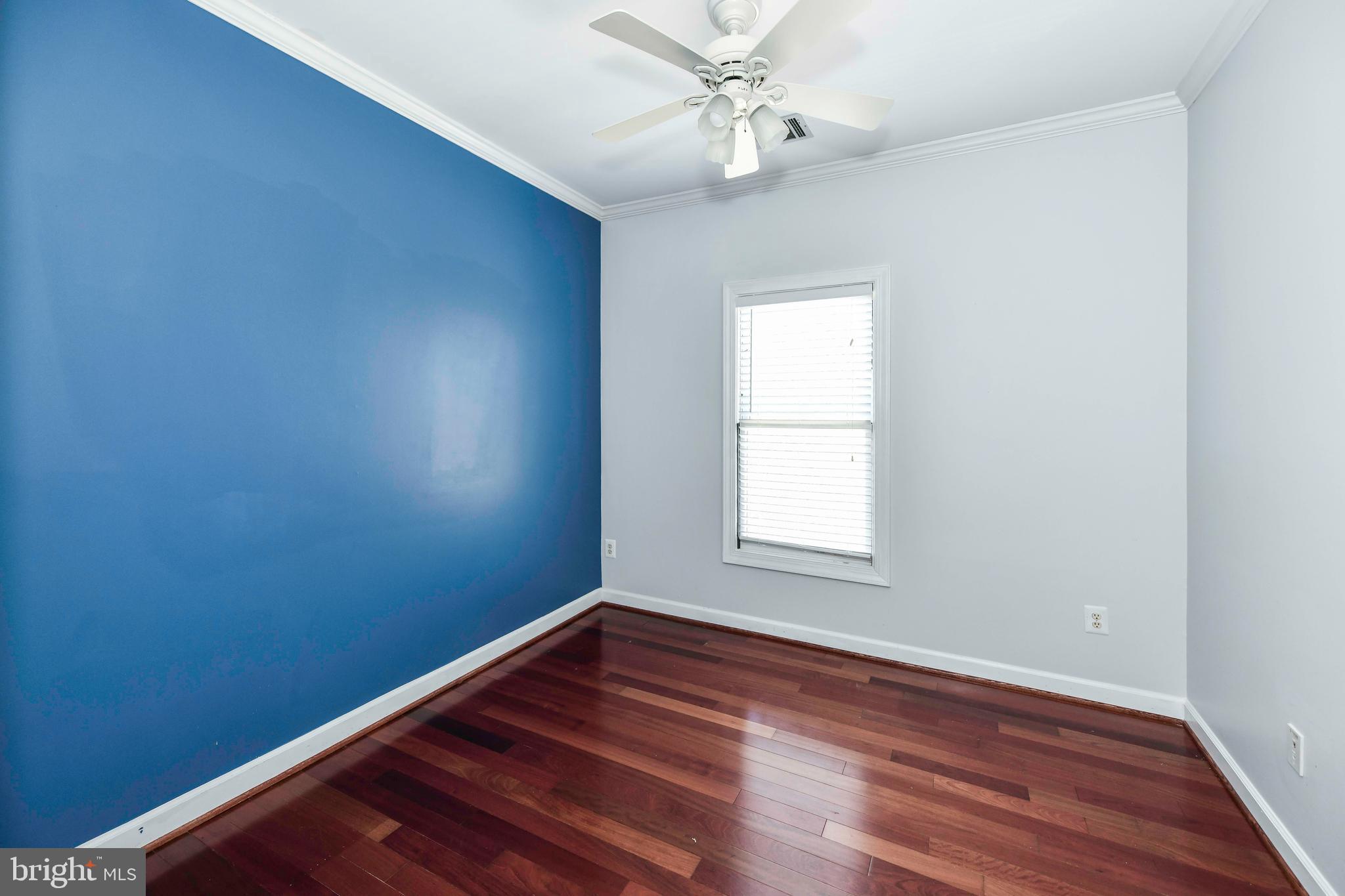 SOUTH RIDING - Residential Lease