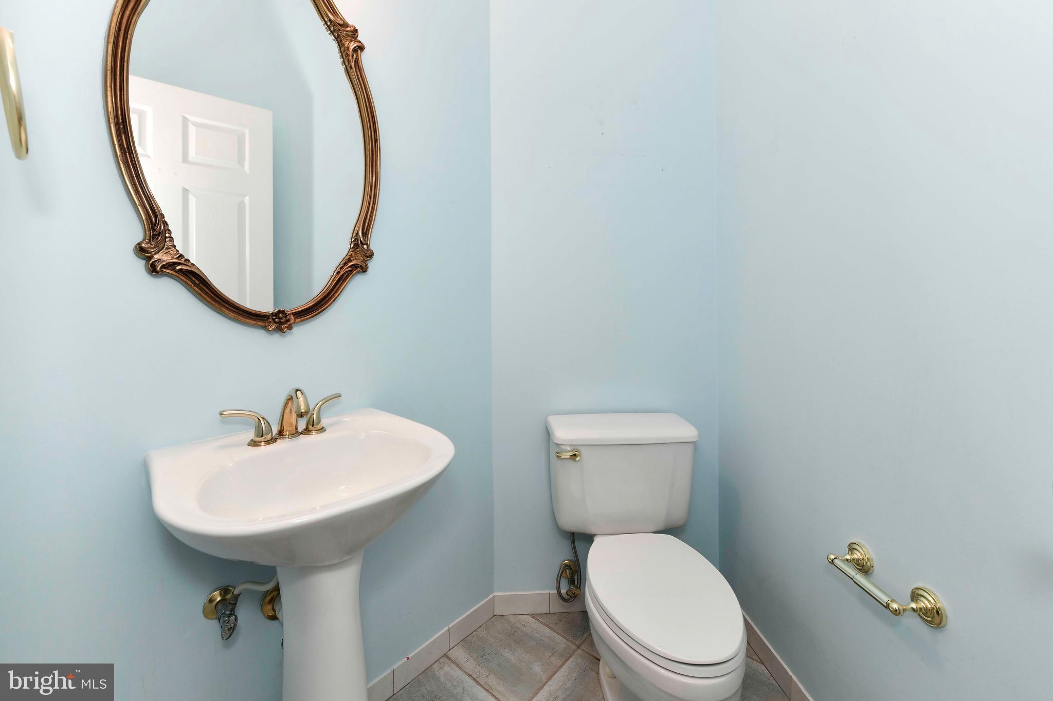 SOUTH RIDING - Residential Lease