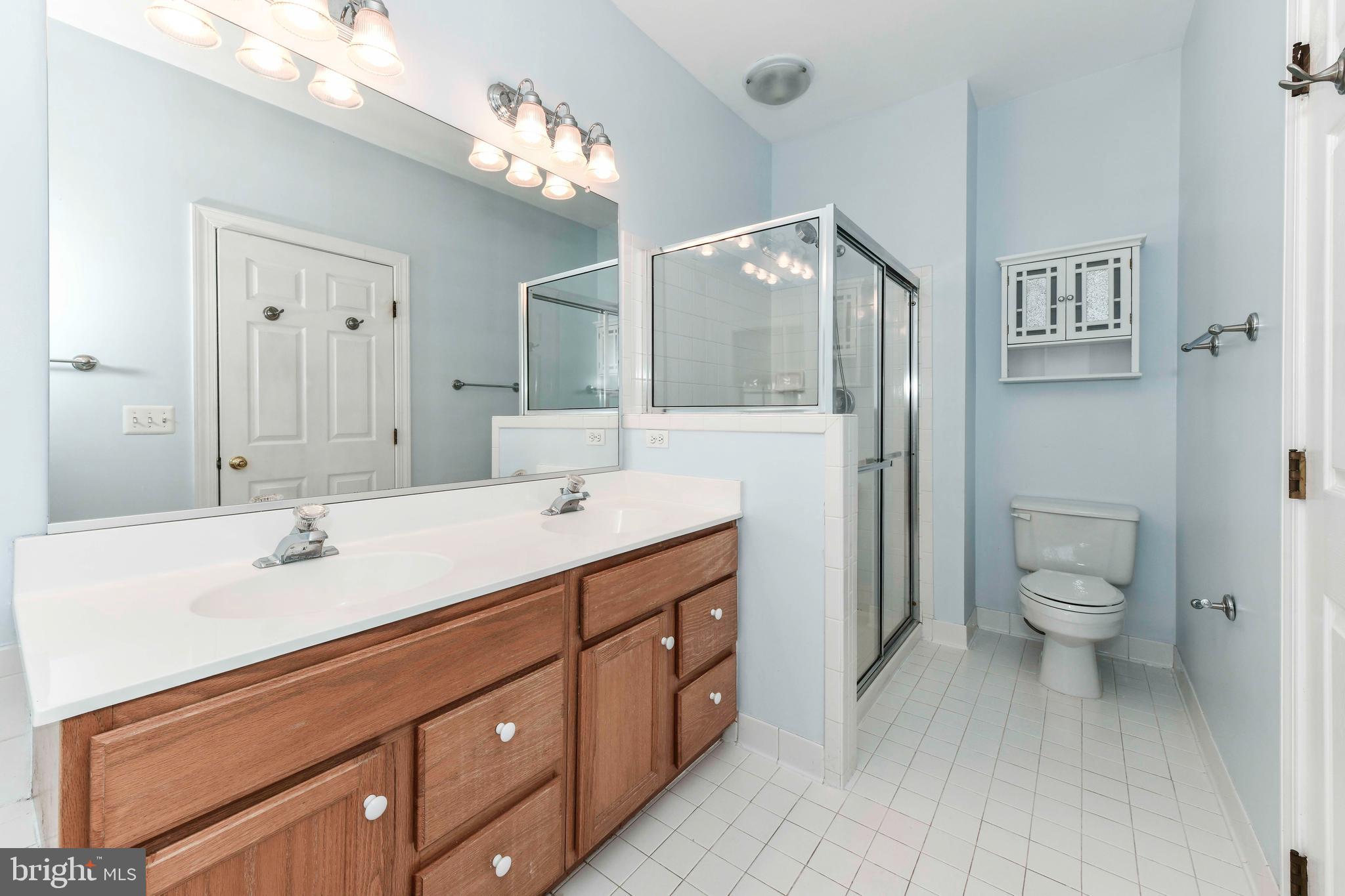 SOUTH RIDING - Residential Lease