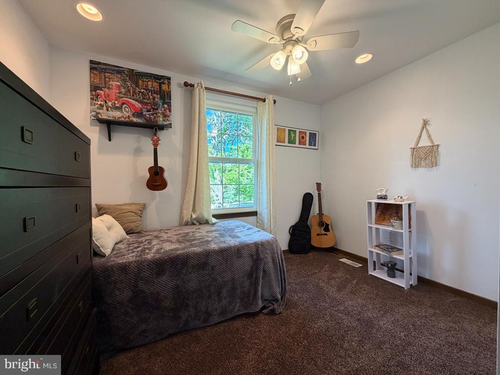 100 ACRE WOODS - Residential