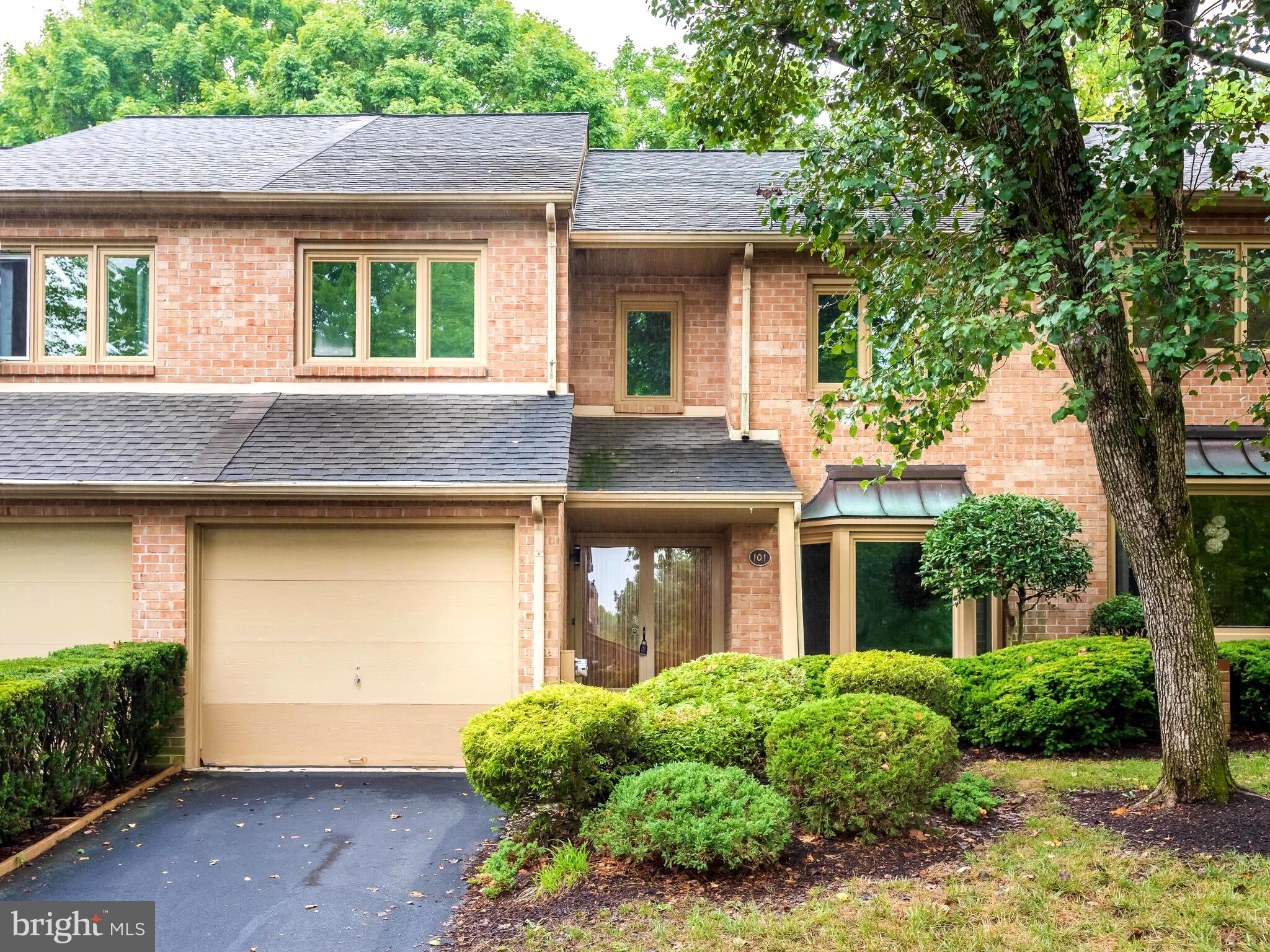 CHESTERBROOK - Residential