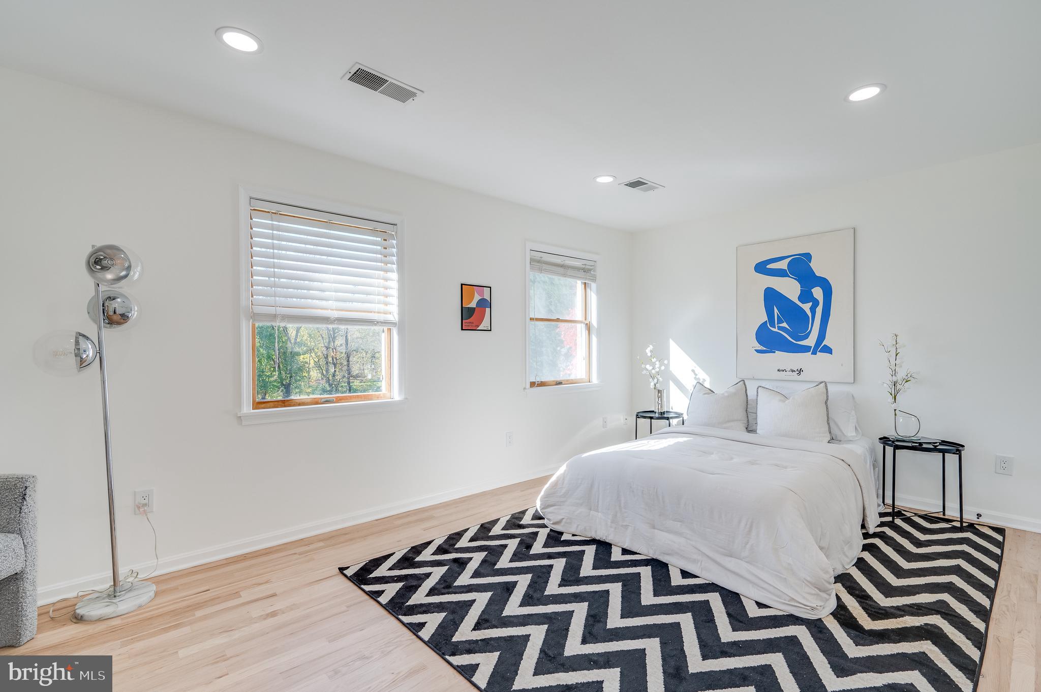 GLENDALE ESTATES - Residential