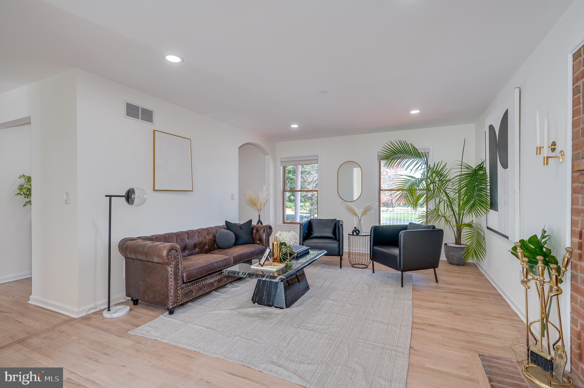 GLENDALE ESTATES - Residential