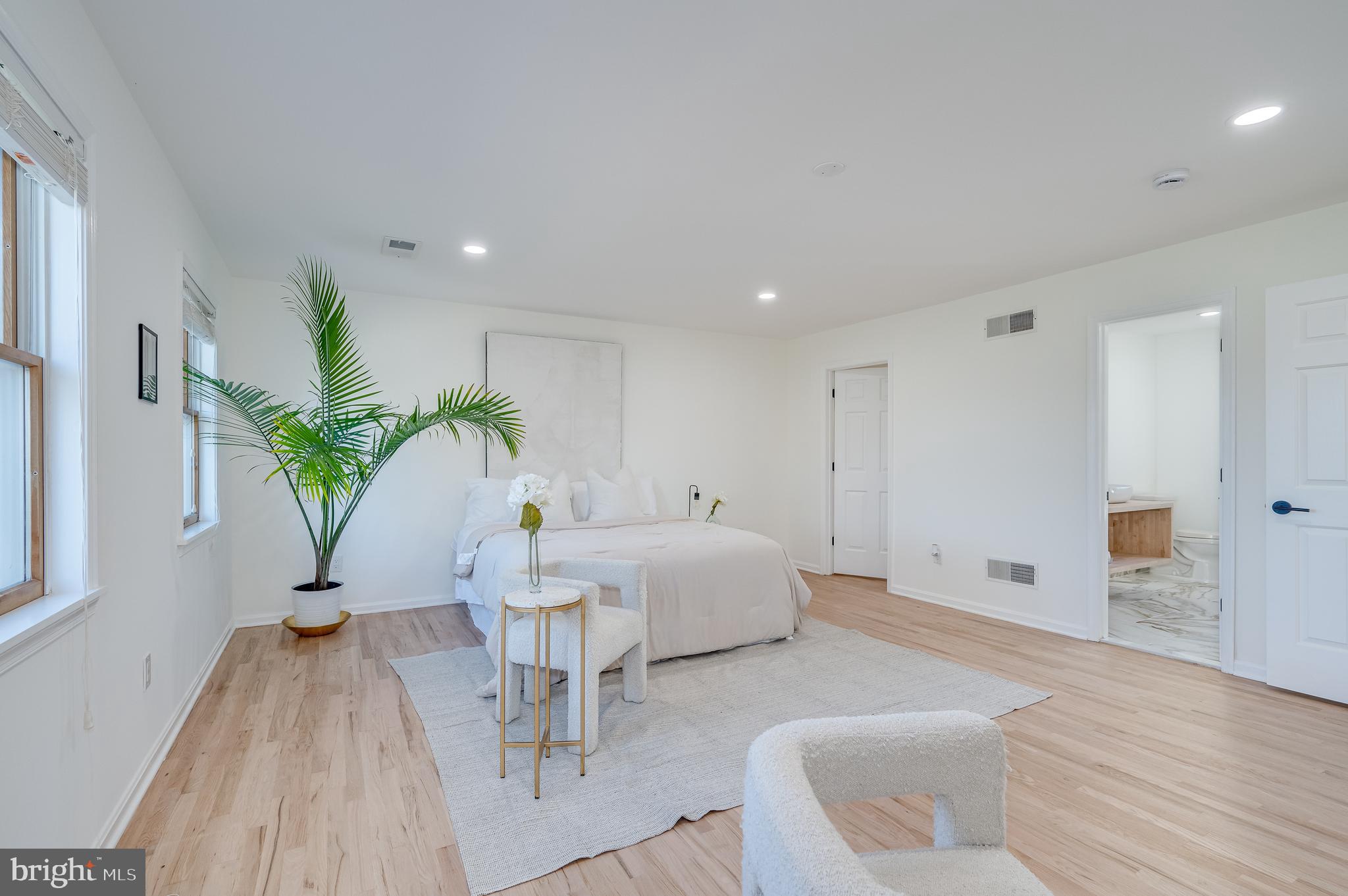 GLENDALE ESTATES - Residential