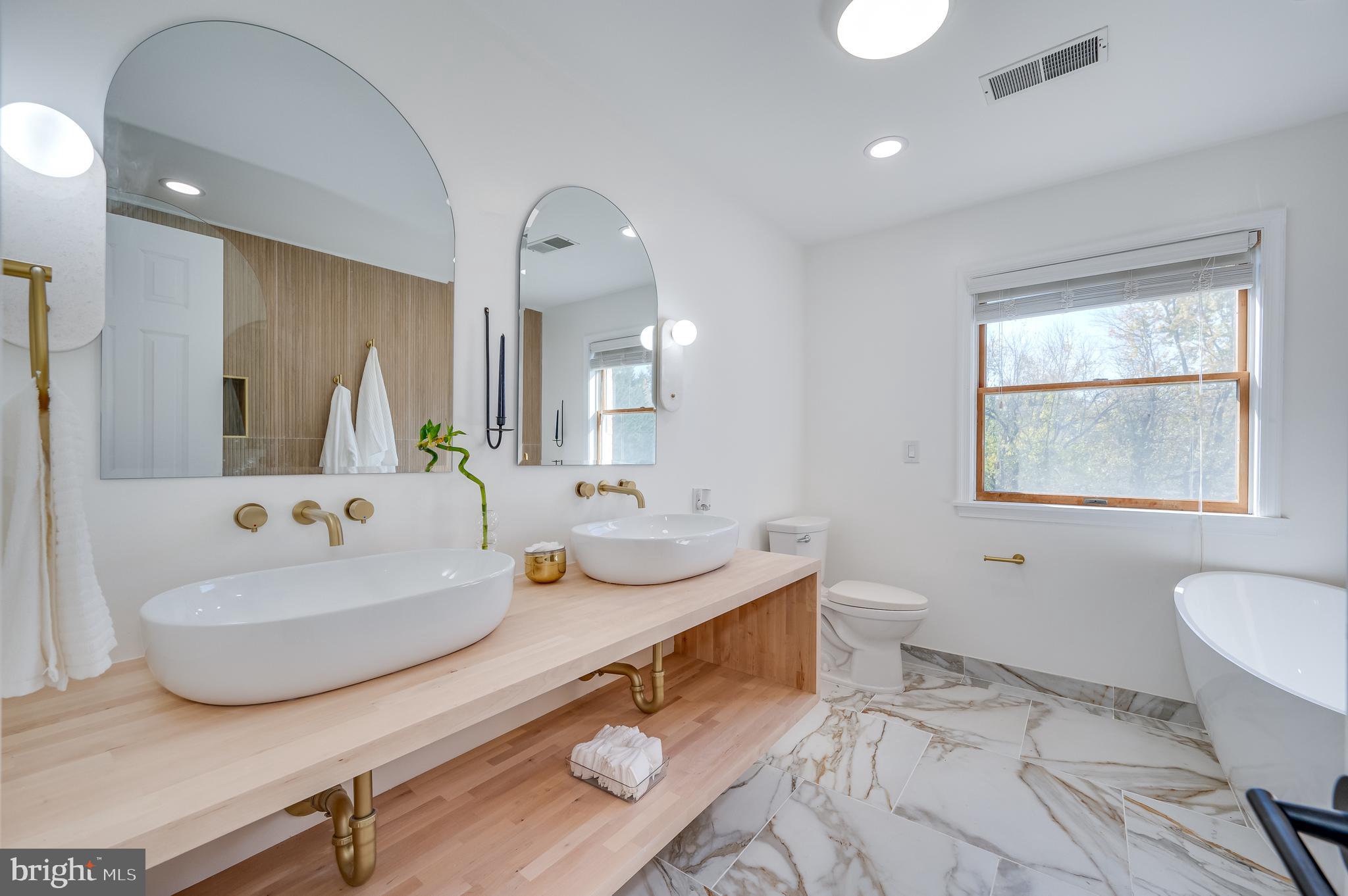 GLENDALE ESTATES - Residential