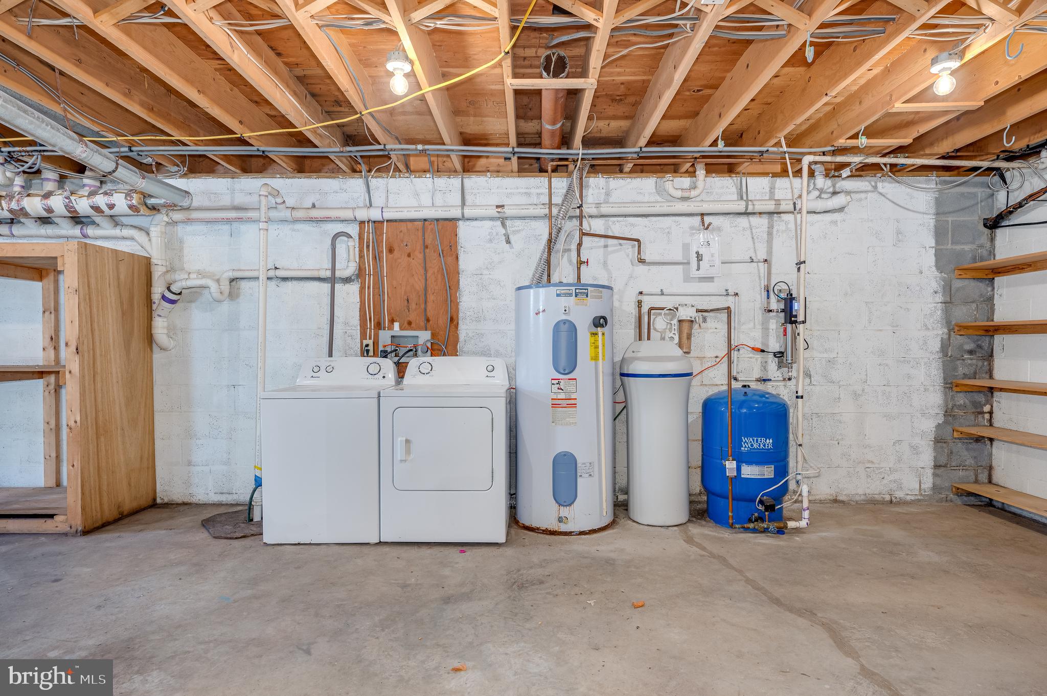 GLENDALE ESTATES - Residential