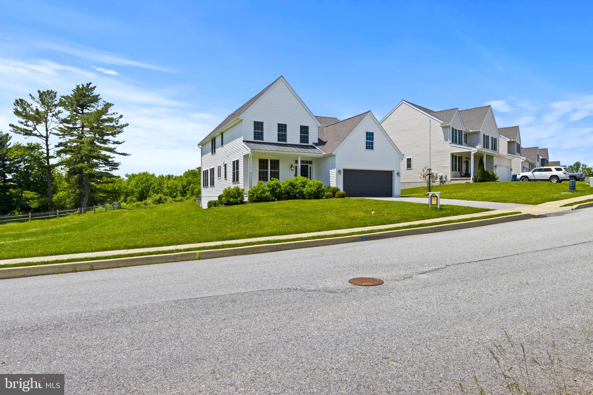 274 BEAUMONT DRIVE