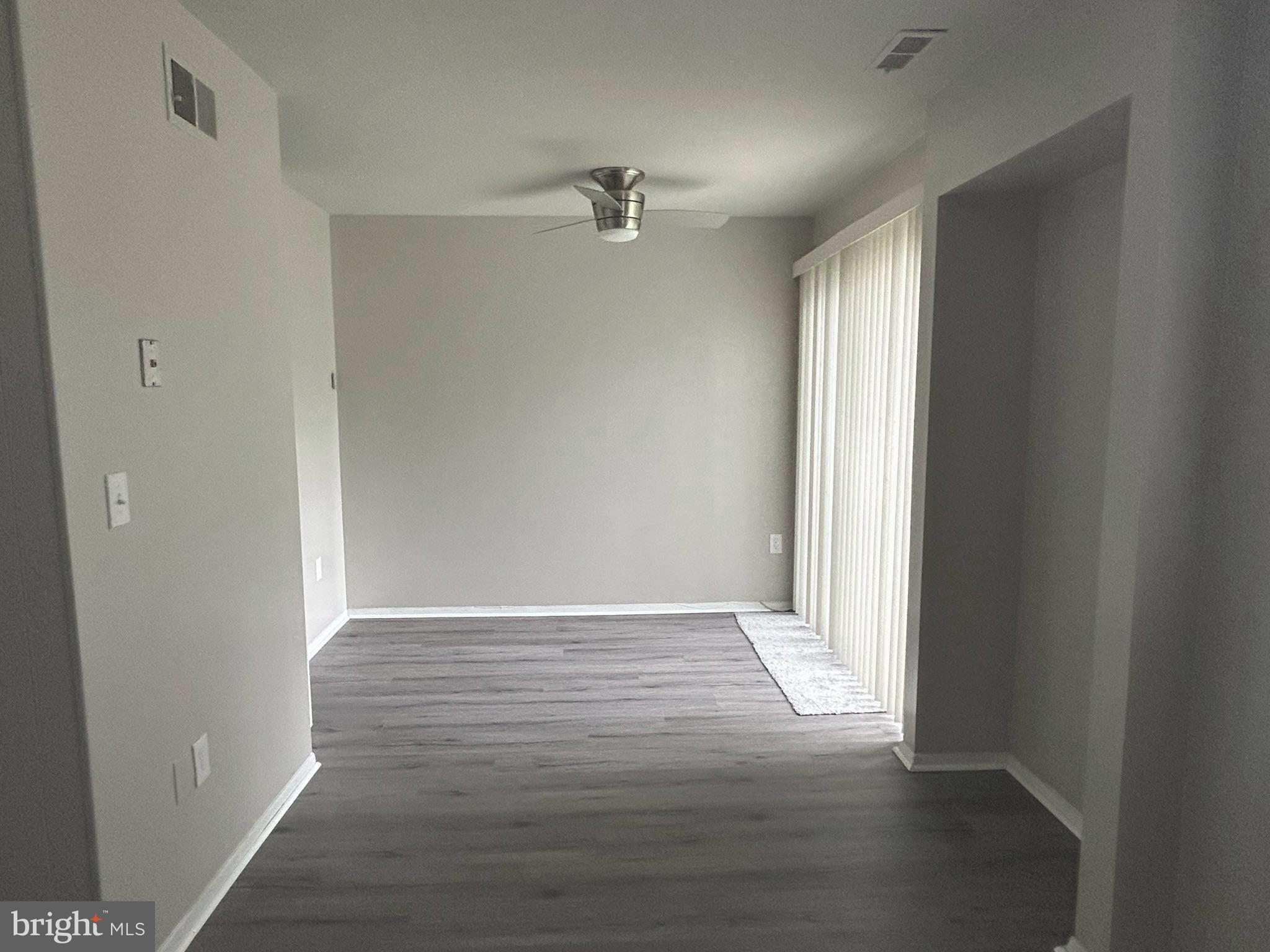 1041 CEDAR RIDGE COURT