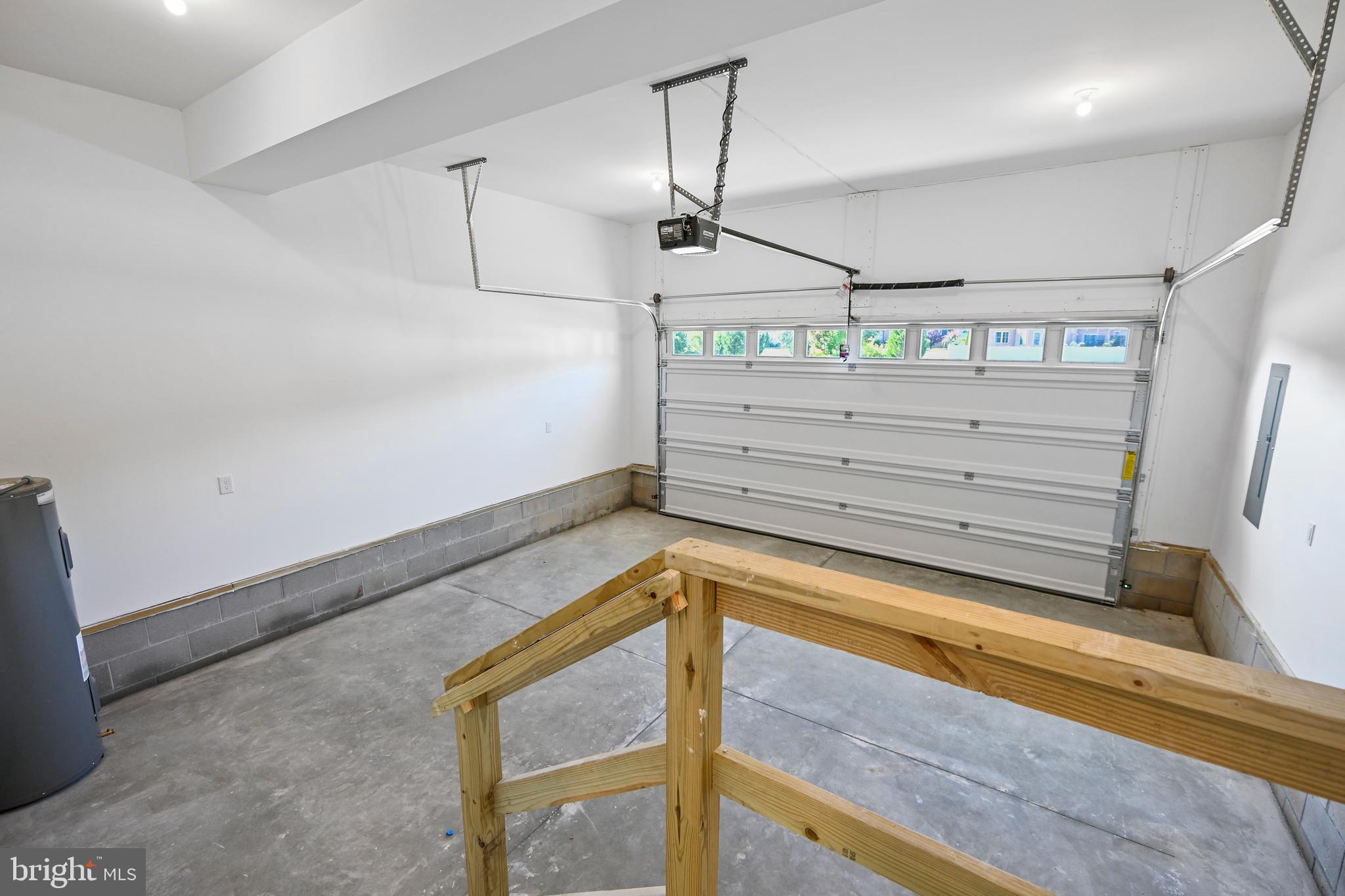 HOLLY HILL - Residential