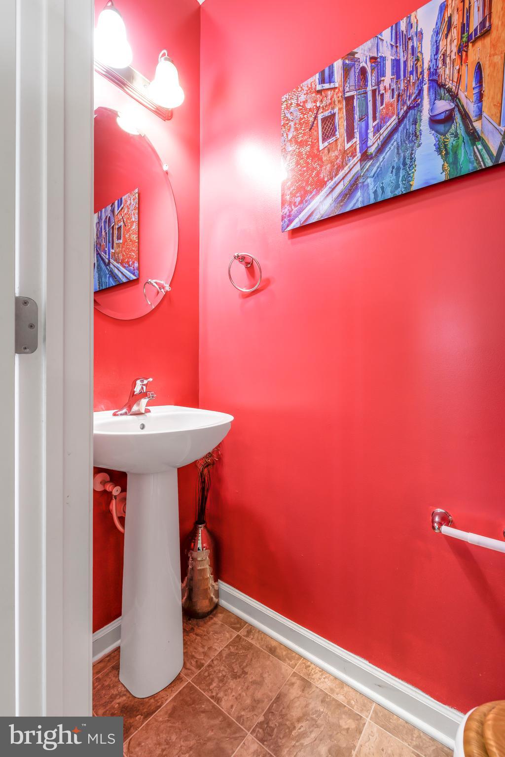 HYETTS CROSSING - Residential