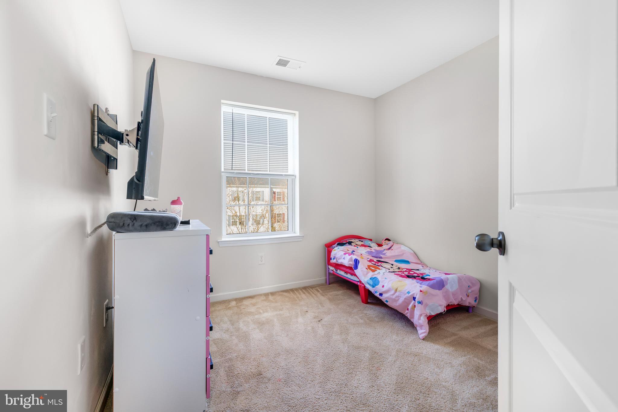 HYETTS CROSSING - Residential