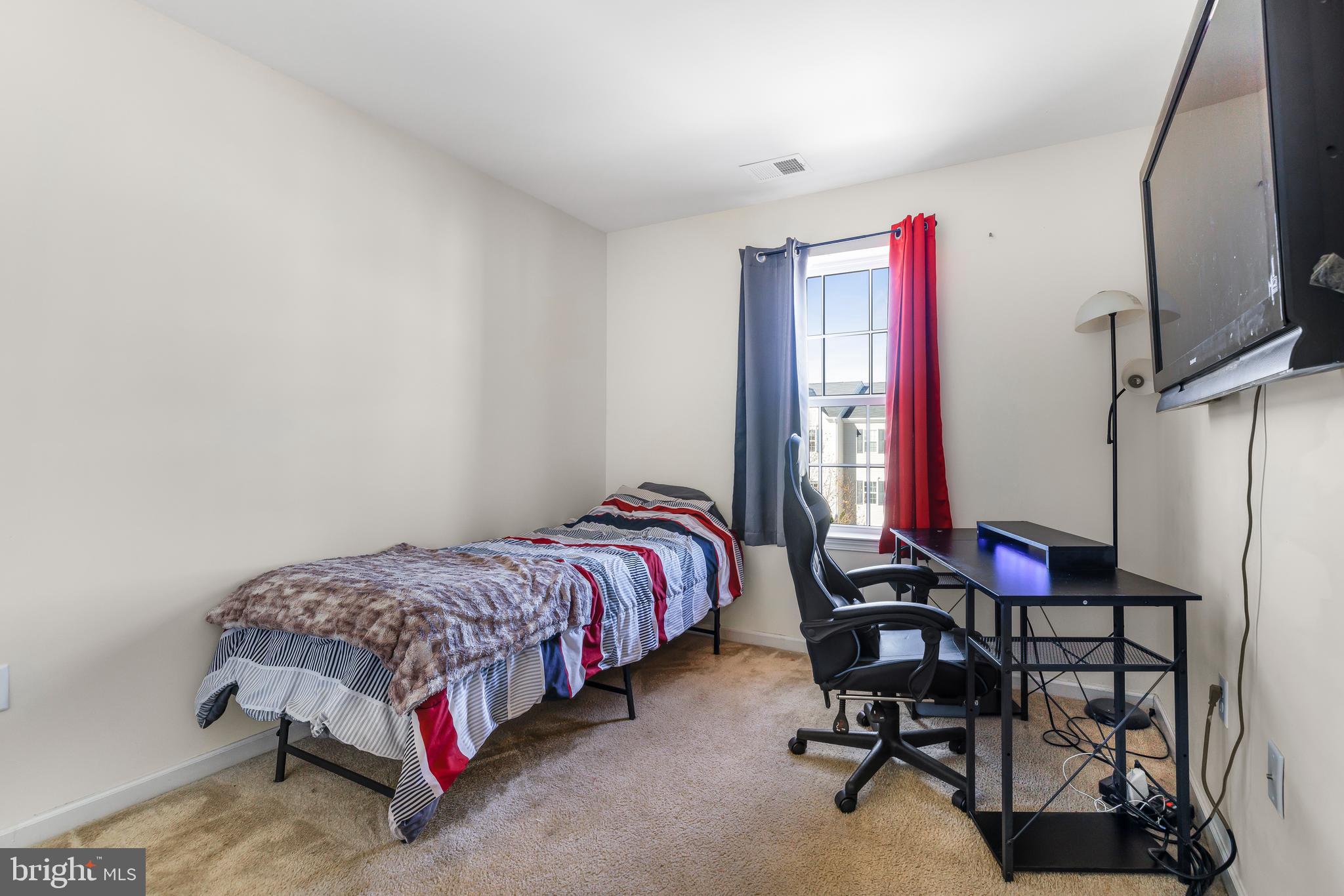 HYETTS CROSSING - Residential