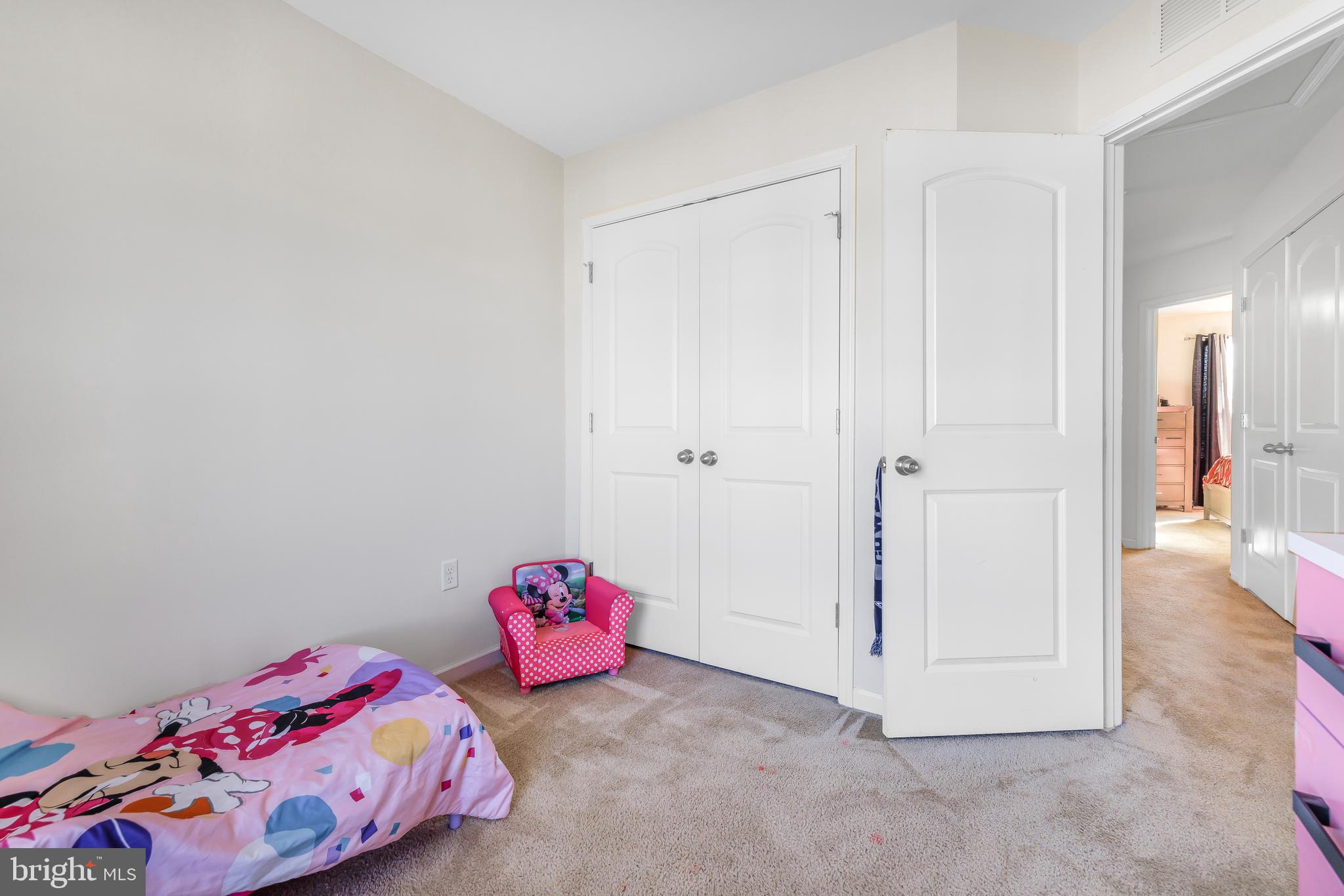 HYETTS CROSSING - Residential