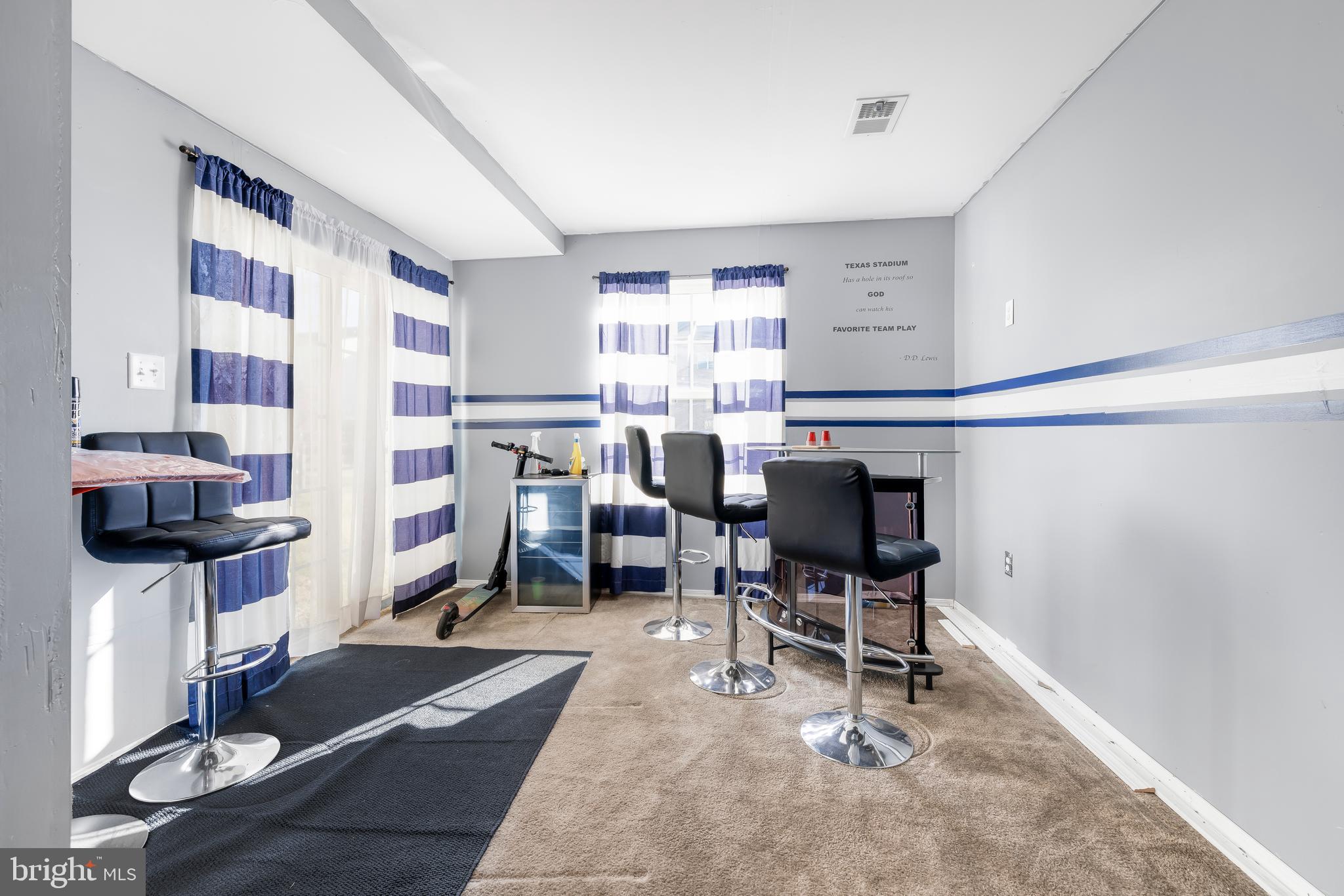 HYETTS CROSSING - Residential