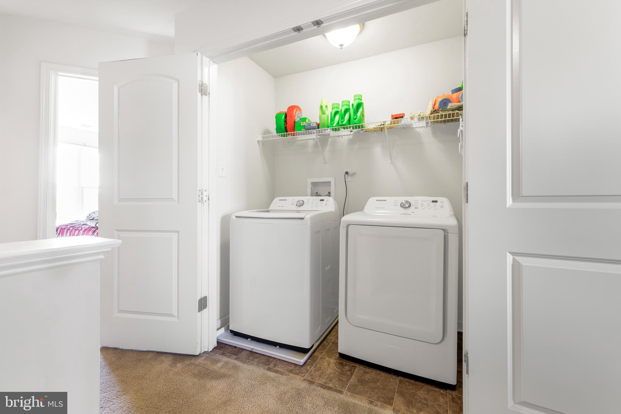 HYETTS CROSSING - Residential