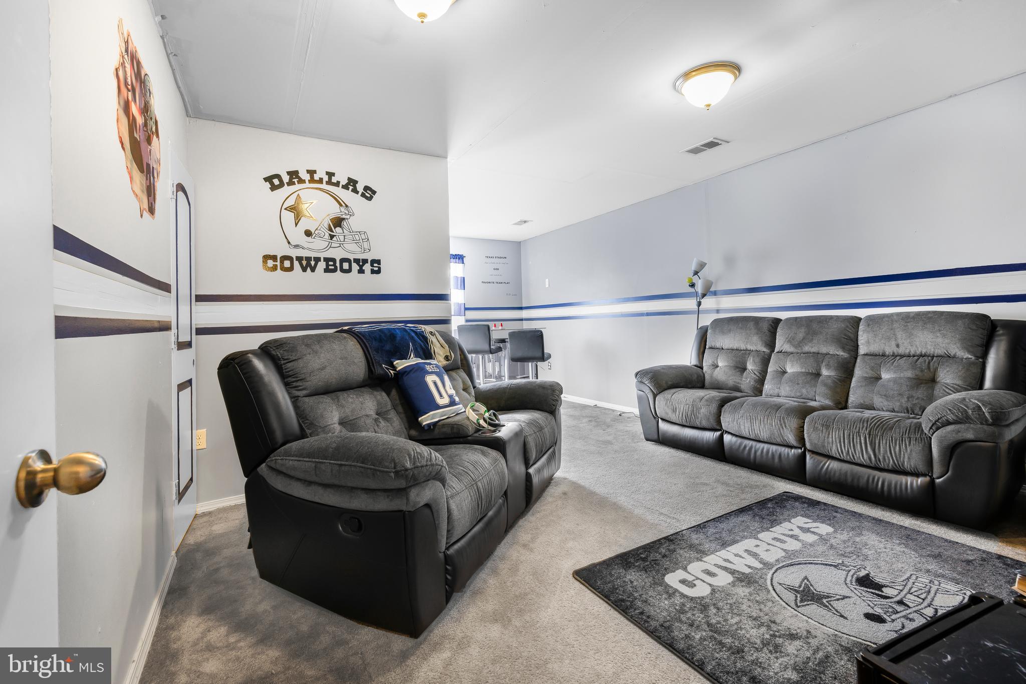 HYETTS CROSSING - Residential