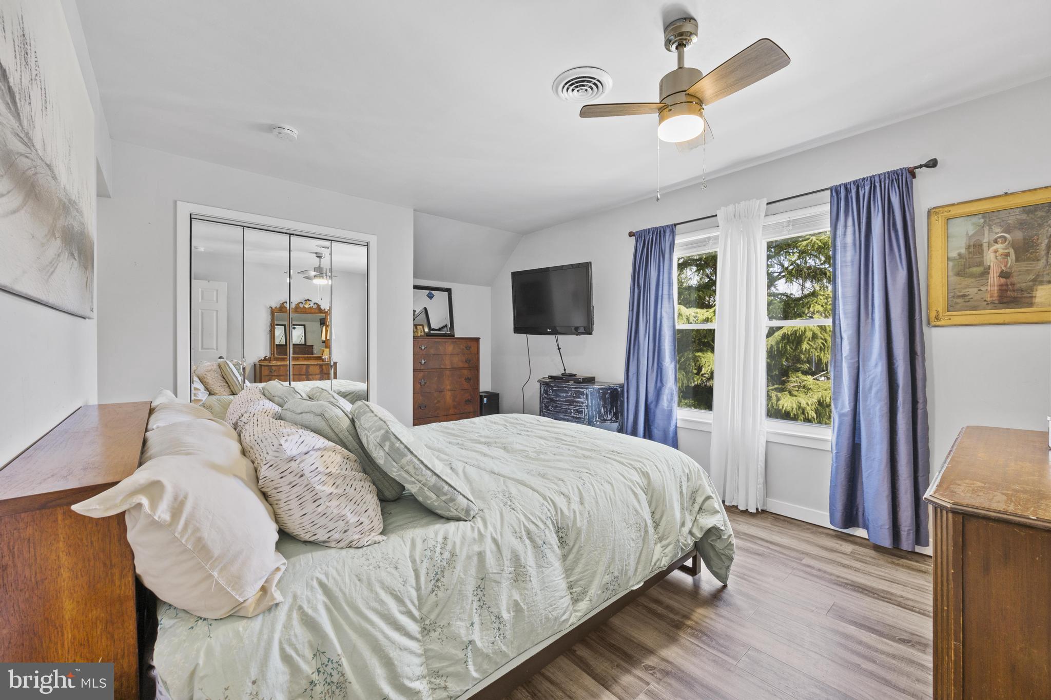 SOUTHWOODS - Residential