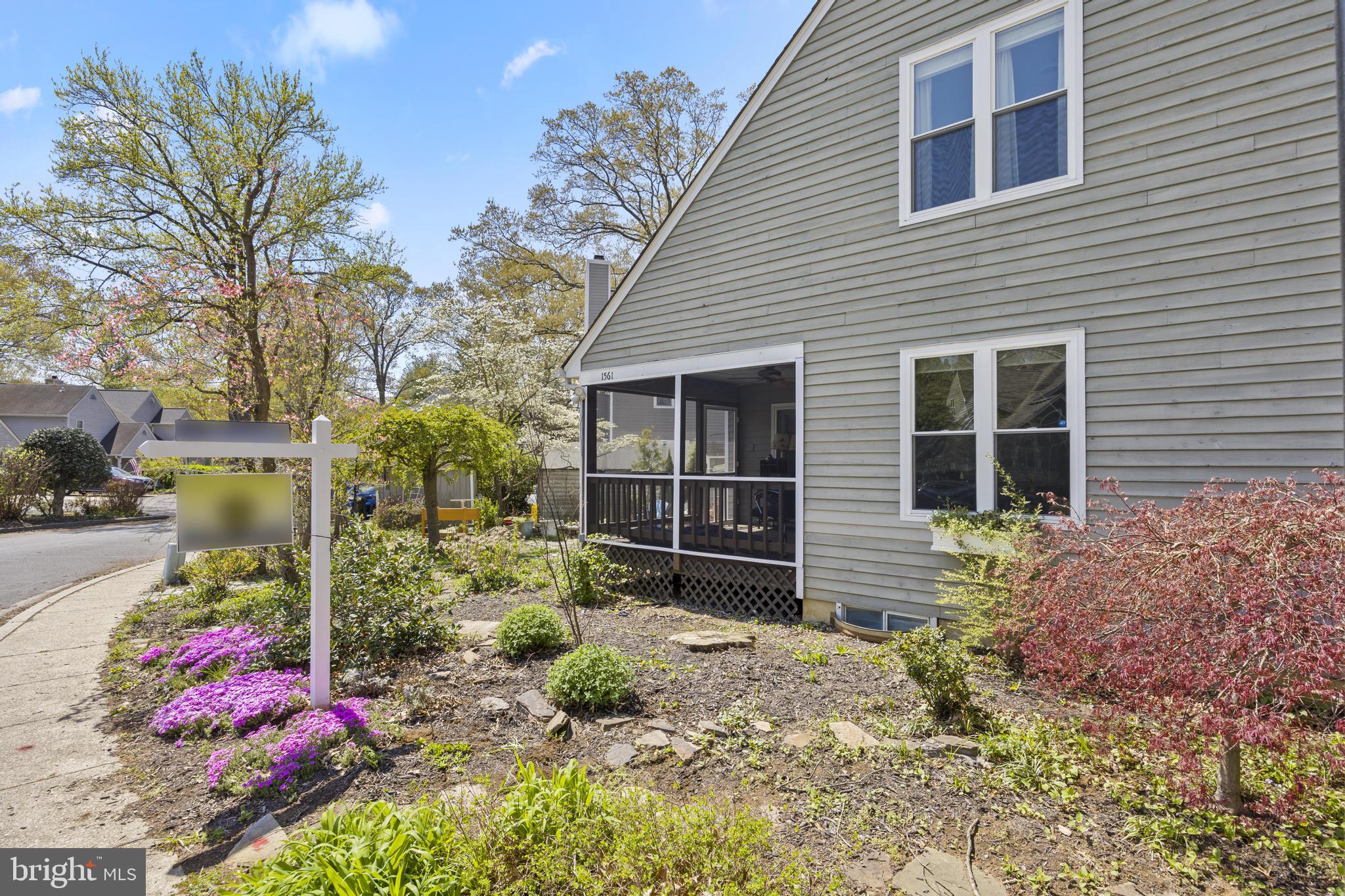 SOUTHWOODS - Residential